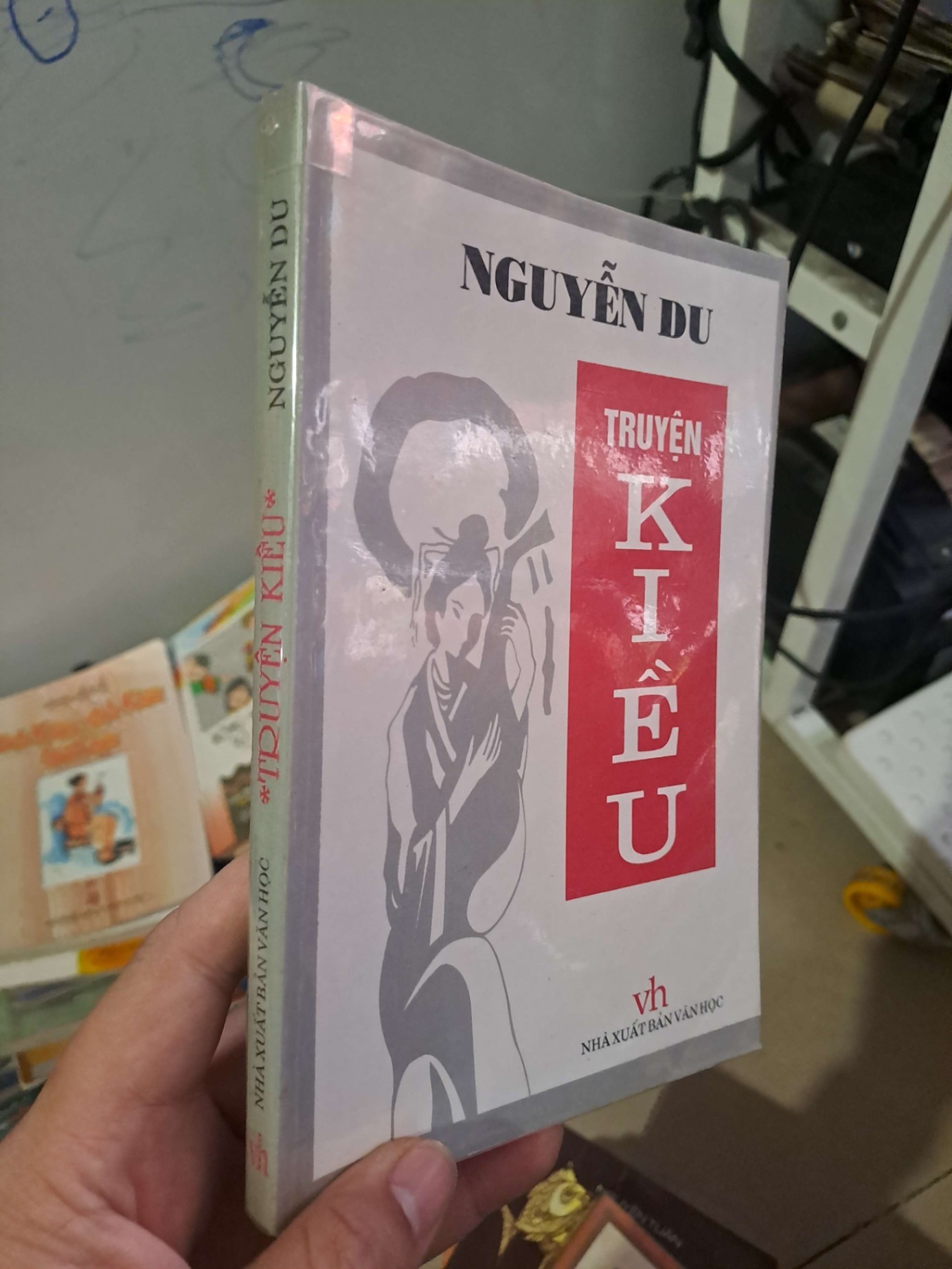 Truyện Kiều - Nguyễn Du VĂN HỌC HCM0910 (NSX)