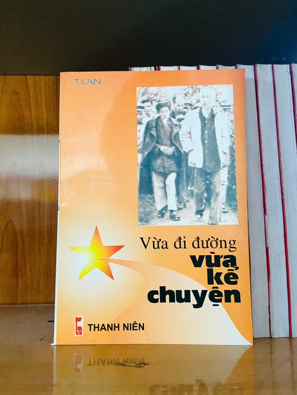 Vừa đi đường vừa kể chuyện - T.Lan - VĂN HỌC - VAVO2911-146