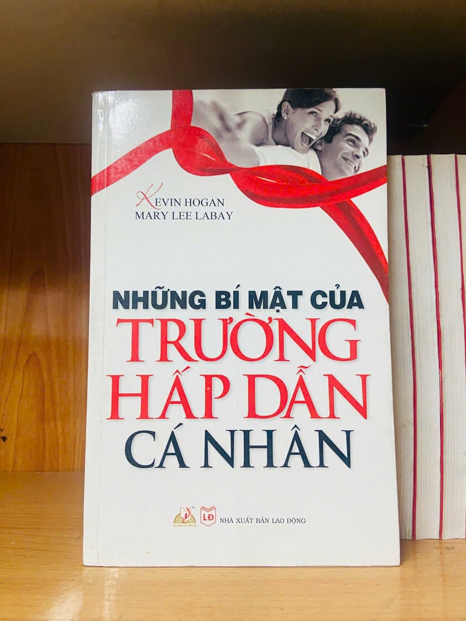 Những bí mật của Trường Hấp Dẫn cá nhân KHOA HỌC ĐỜI SỐNG VAVO2012-100