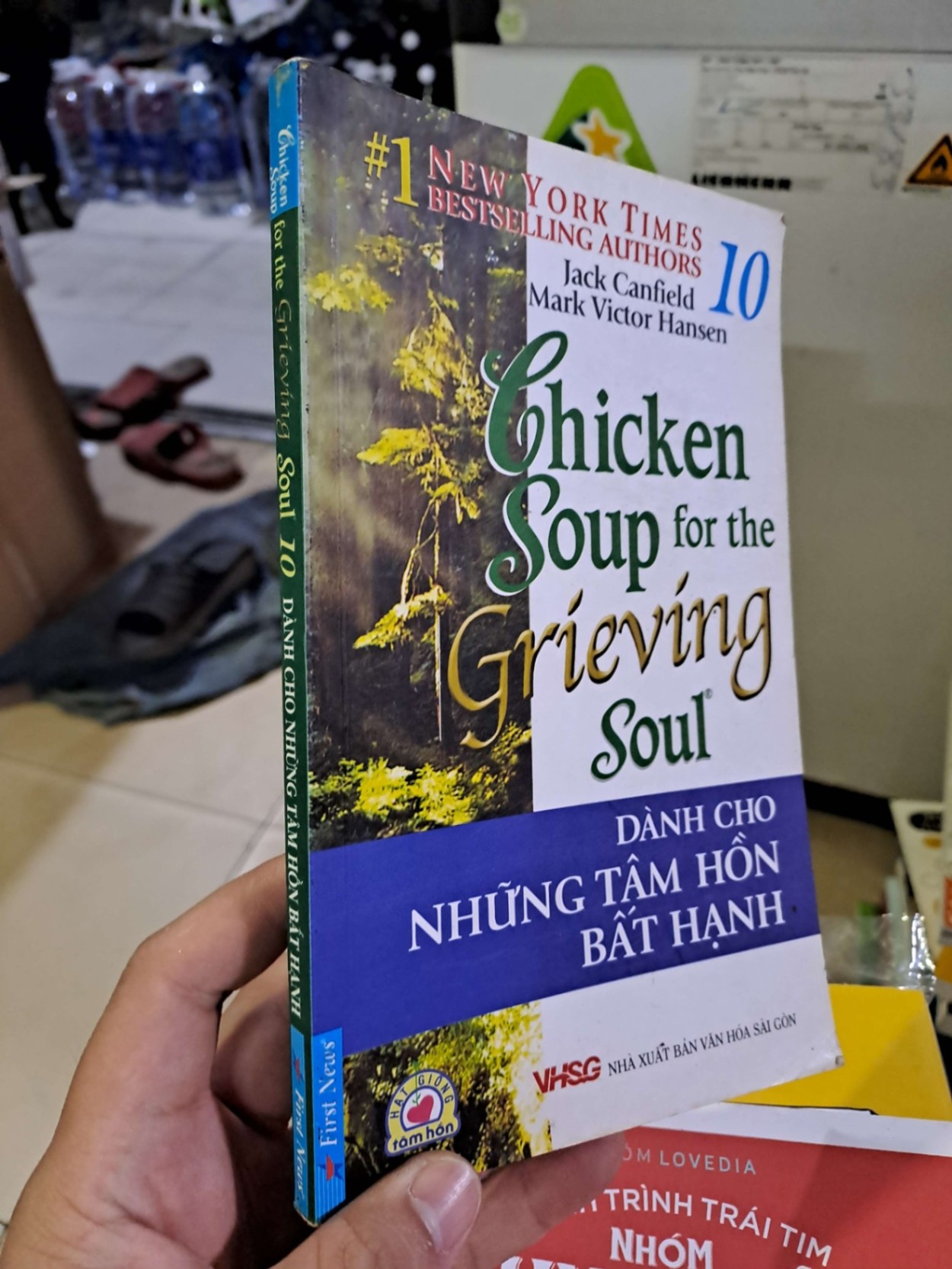 Chicken Soup Dành cho những tâm hồn bất hạnh mới 80% ố nhẹ 2008 VĂN HỌC HCM2908 (NSX)
