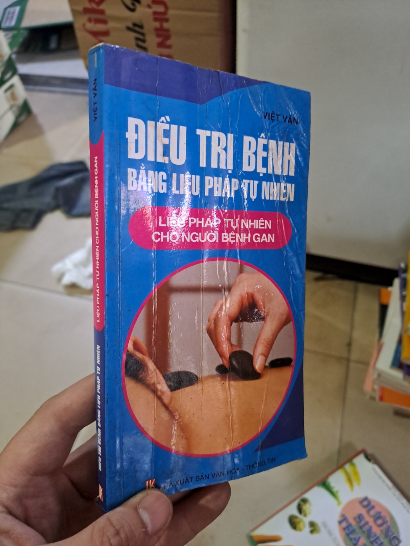 Điều trị bệnh bằng liệu pháp tự nhiên cho người bệnh gan mới 70% bị ẫm nhăn bìa Việt Vân 2007 HCM.TN2308 SỨC KHỎE - THỂ THAO (NSX)