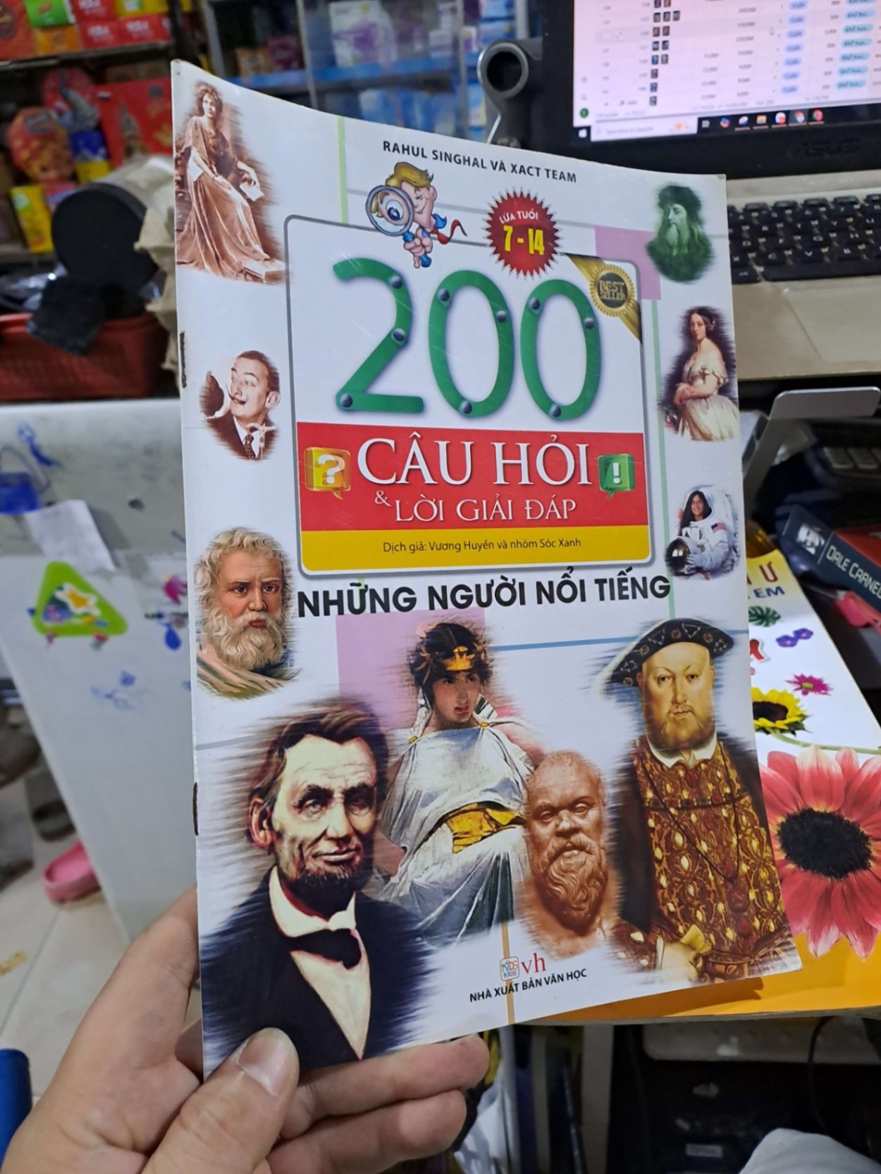 200 Câu Hỏi & Lời Giải Đáp Những Người Nổi Tiếng - Rahul Singhal, Xact Team - - MẸ VÀ BÉ - HCM3012
