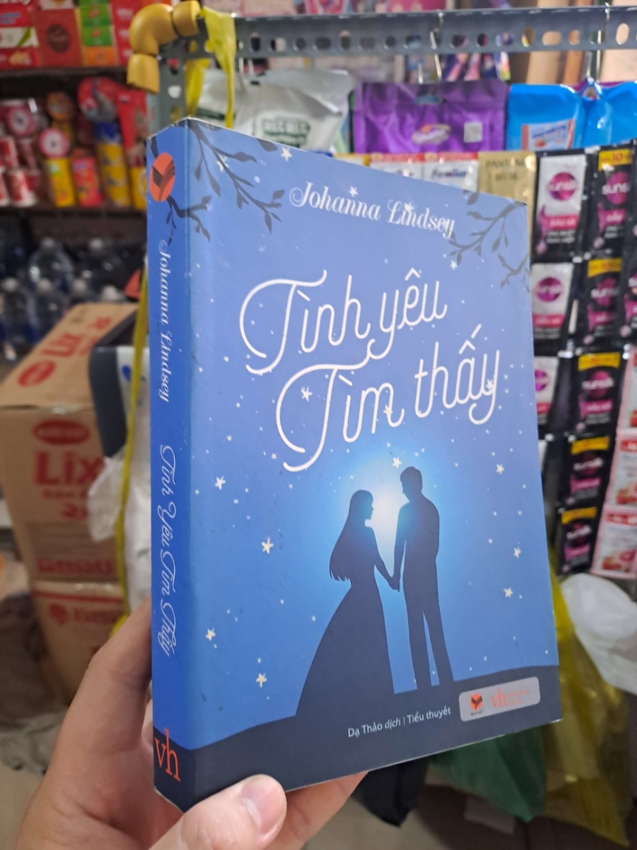 Tình Yêu Tìm Thấy - Johanna Lindsey 2017 mới 90% VĂN HỌC HCM3012 (NSX)