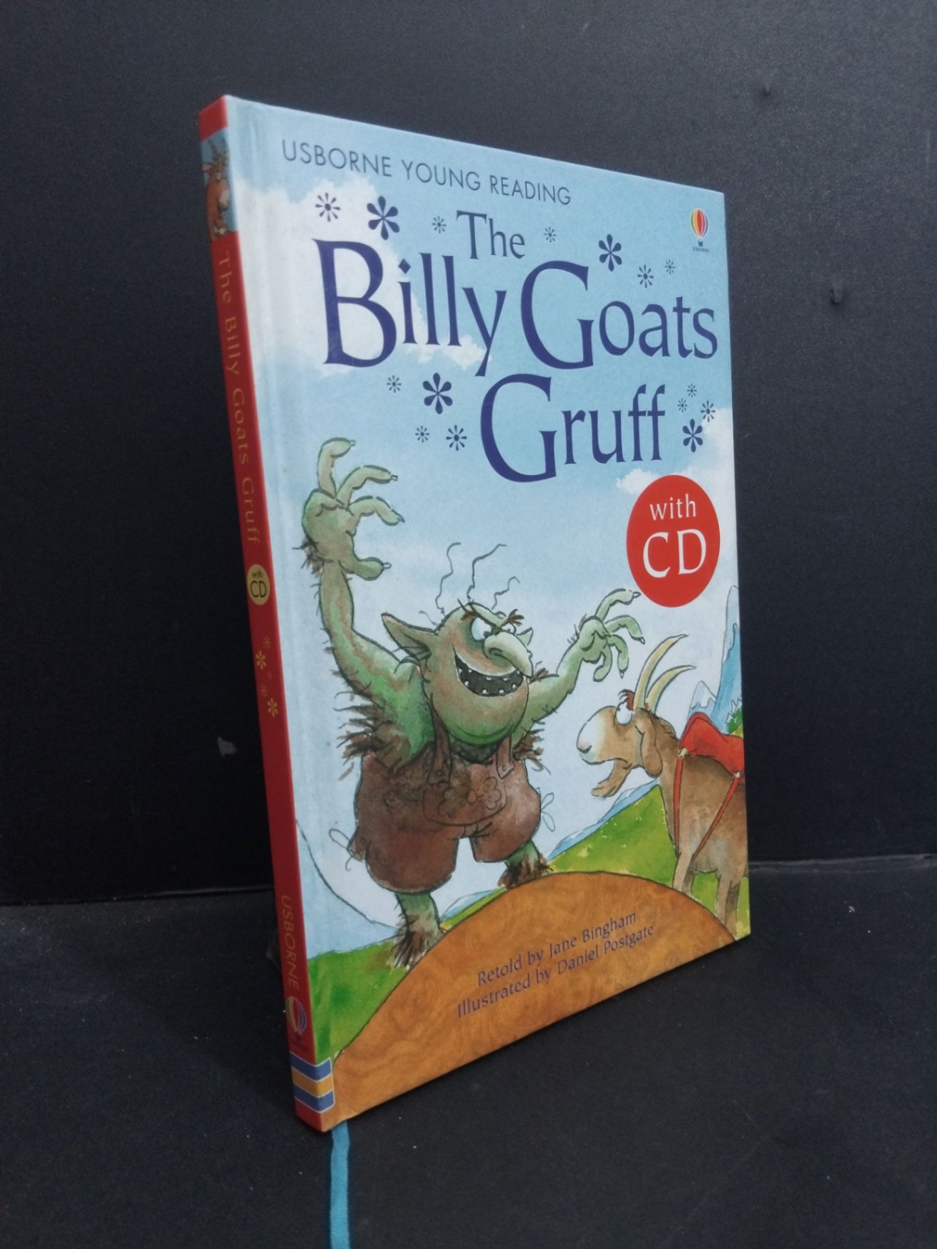 The Billy goats gruff (bìa cứng, kèm CD, sách màu) mới 90% bẩn nhẹ HCM1001 Usborne NGOẠI VĂN