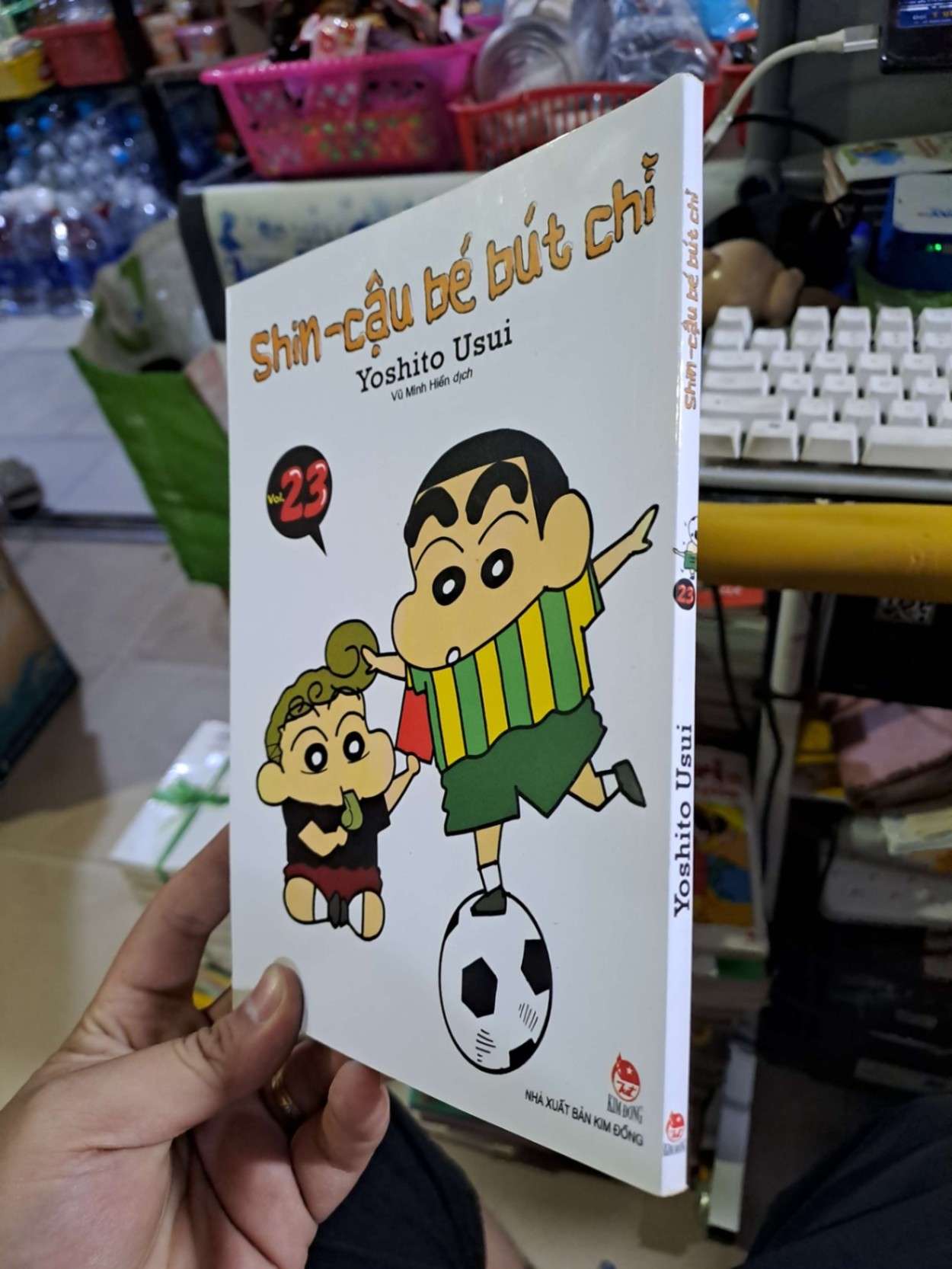 Shin cậu bé bút chì 23 - Usui - - SÁCH ĐỒNG GIÁ 5K - HCM0111