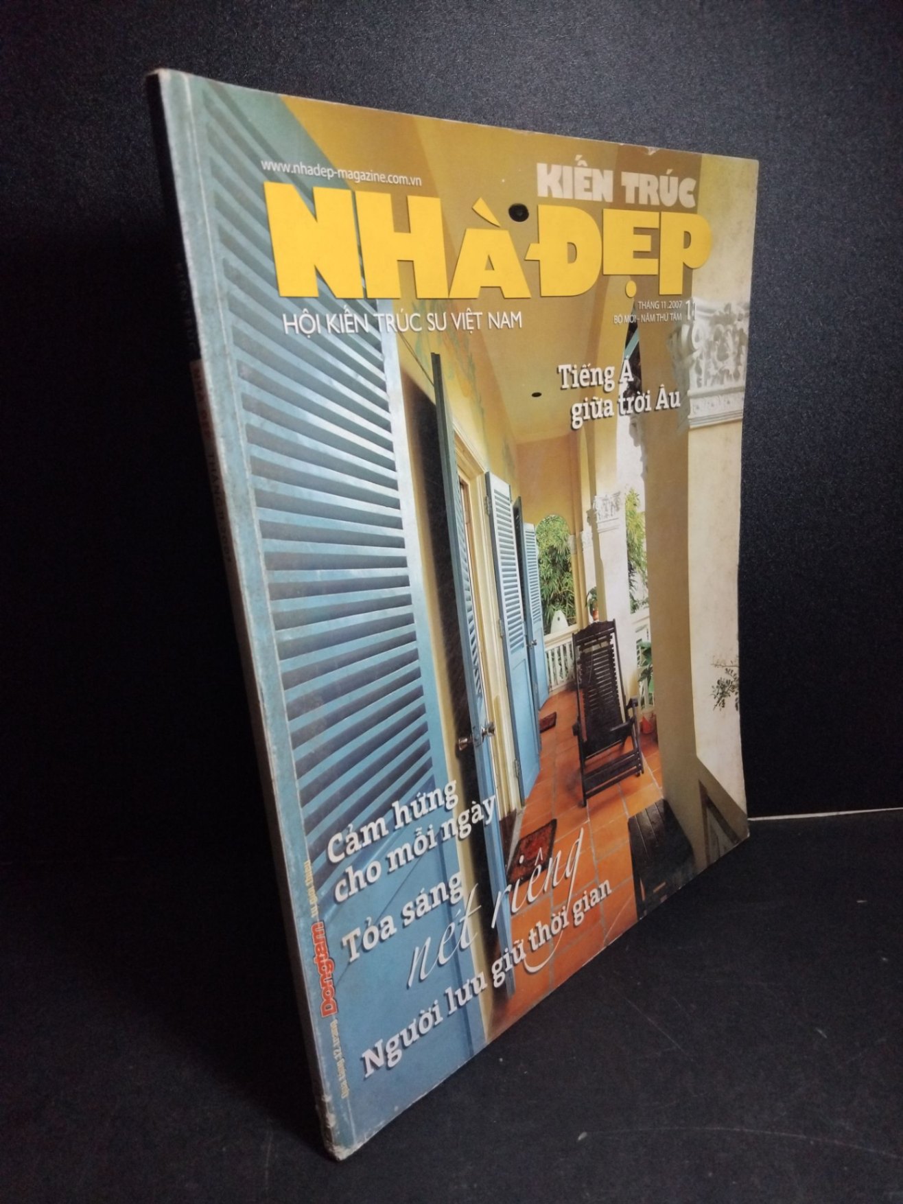 Kiến trúc nhà đẹp tháng 11.2007 mới 80% bẩn bìa, ố nhẹ, tróc gáy HCM2101 TẠP CHÍ, THIẾT KẾ, THỜI TRANG