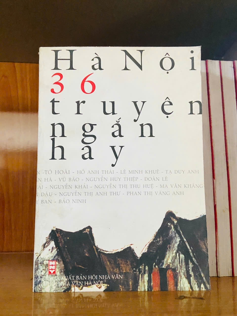 Hà Nội 36 truyện ngắn hay - VĂN HỌC - VAVO2911-123