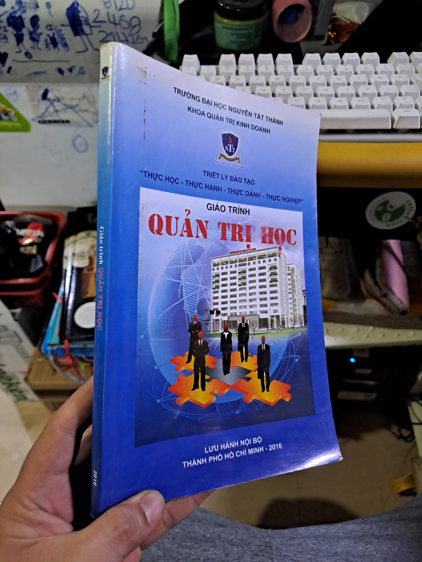 Giáo trình quản trị học ĐH Nguyễn Tất Thành mới 90% 2016 GIÁO TRÌNH, CHUYÊN MÔN HCM1709
