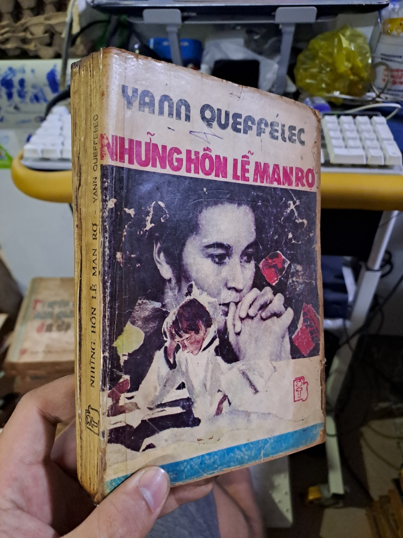 Những hôn lễ man rợ mới 70% ố rách bìa Yann Queffelec 1989 Văn học nước ngoài HCM1709 (NSX)