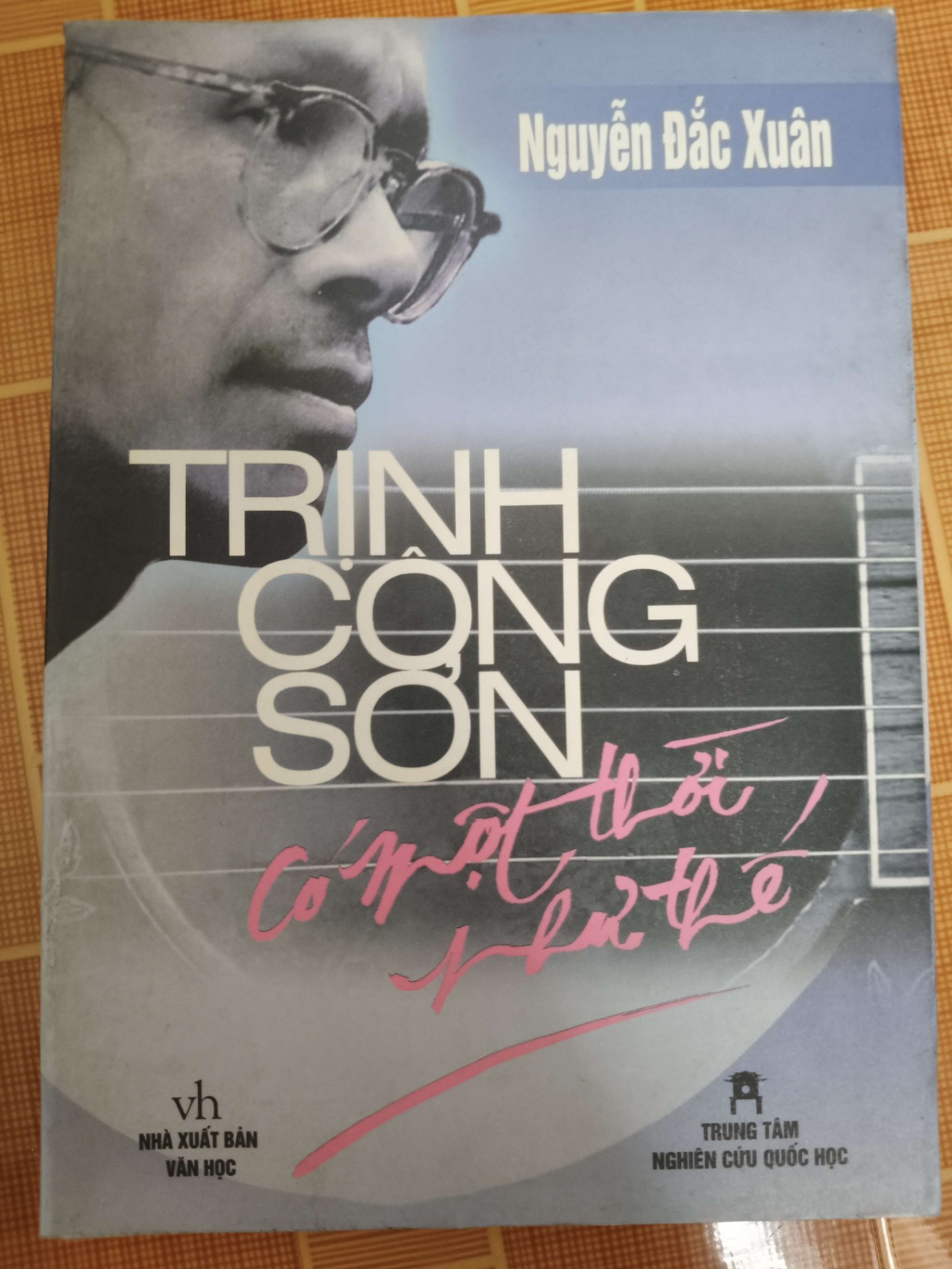 Trịnh Công Sơn có một thời như thế - 2003 - 210 trang - VĂN HỌC - ANTQ2911-36