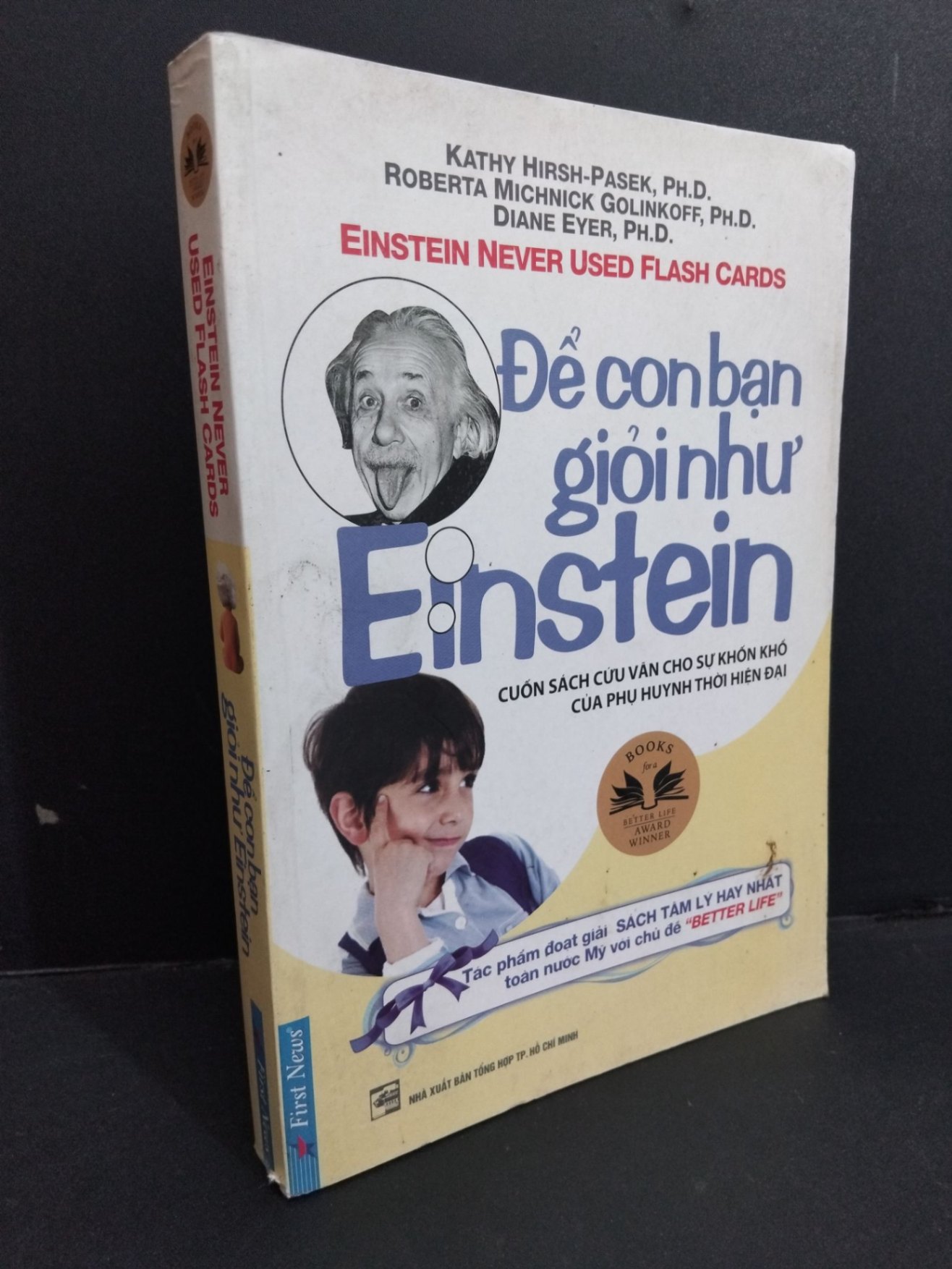 Để con bạn giỏi như Einstein mới 80% bẩn bìa, ố, tróc gáy 2012 HCM2811 Kathy, Roberta, Diane KỸ NĂNG (NSX)