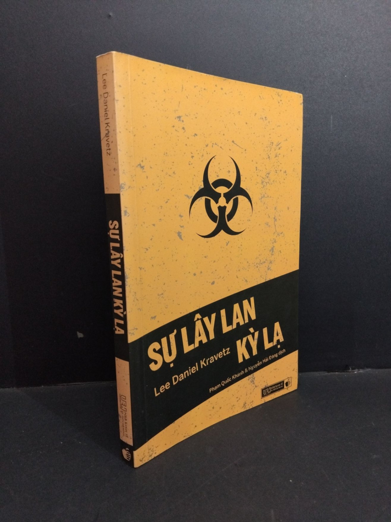 Sự lây lan kỳ lạ mới 80% ố 2018 HCM1712 Lee Daniel Kravetz GIÁO TRÌNH, CHUYÊN MÔN (NSX)