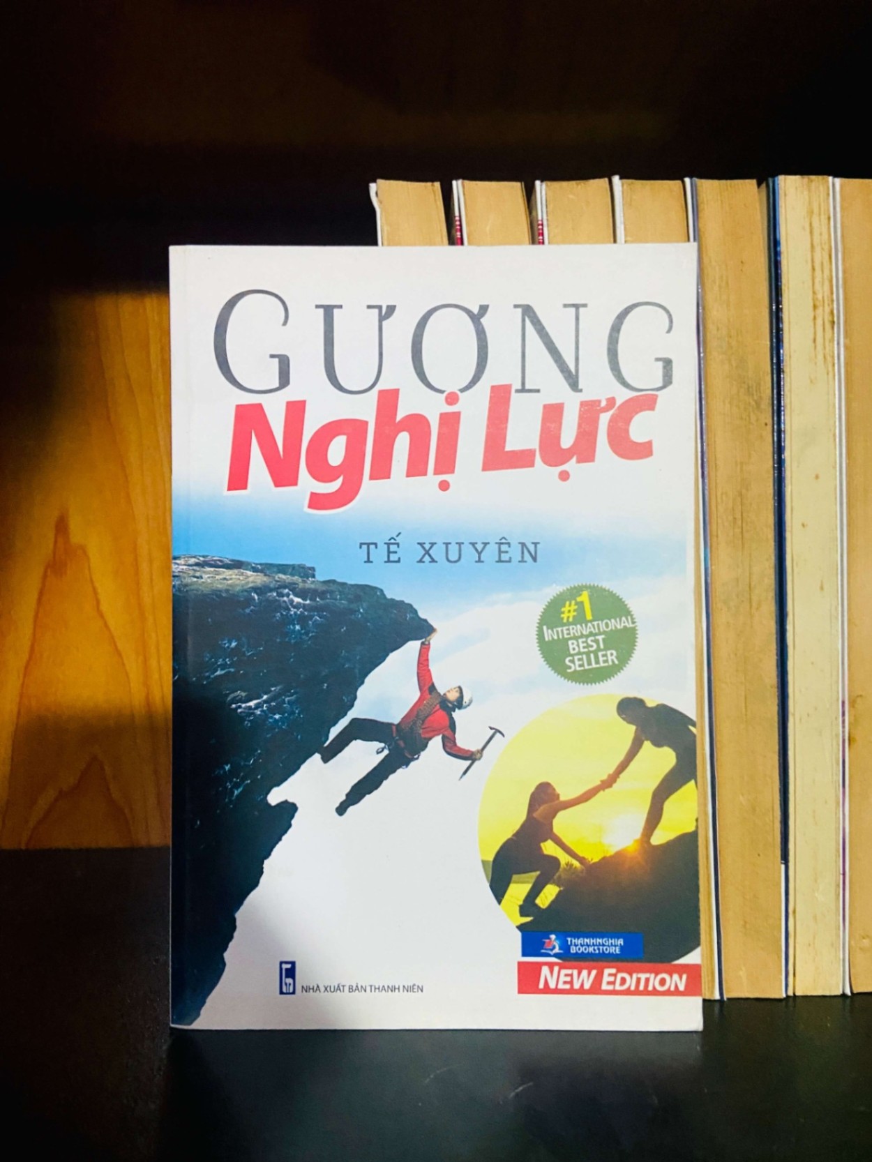 Gương nghị lực - Tế Xuyên KỸ NĂNG VAVO0810