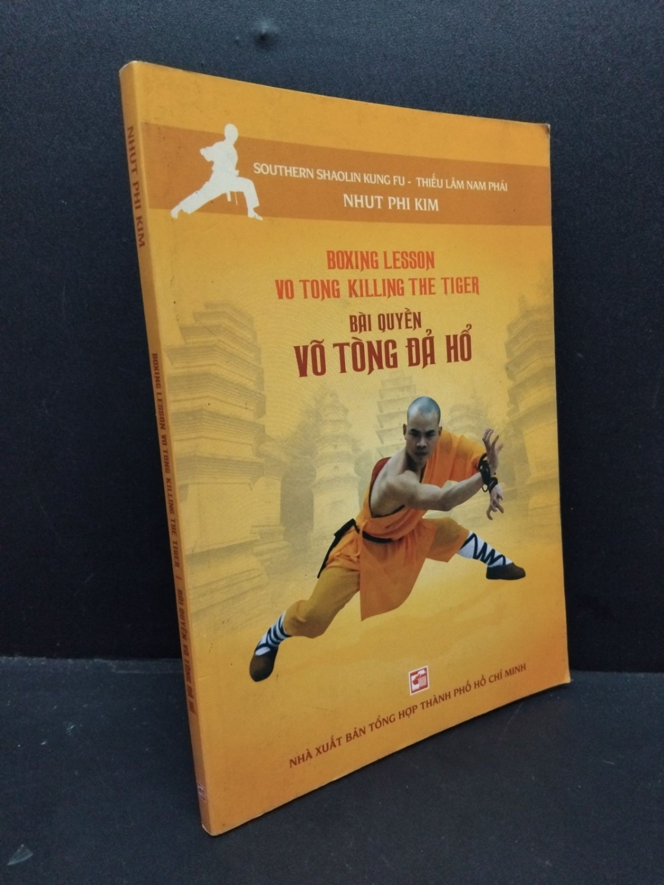 Boxing lesson Vo Tong killing the tiger - Bài quyền Võ Tòng Đả Hổ mới 90% bẩn nhẹ 2014 HCM1209 Nhut Phi Kim SỨC KHỎE - THỂ THAO (NSX)