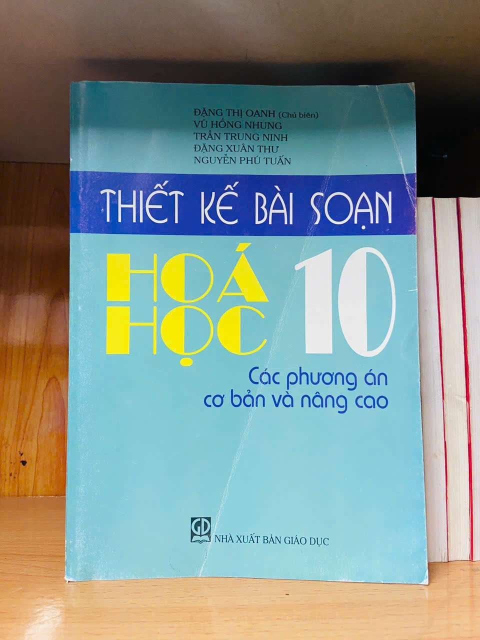 Thiết kế bài soạn Hóa Học 10 - GIÁO TRÌNH, CHUYÊN MÔN - Văn võ - VAVO3110-178