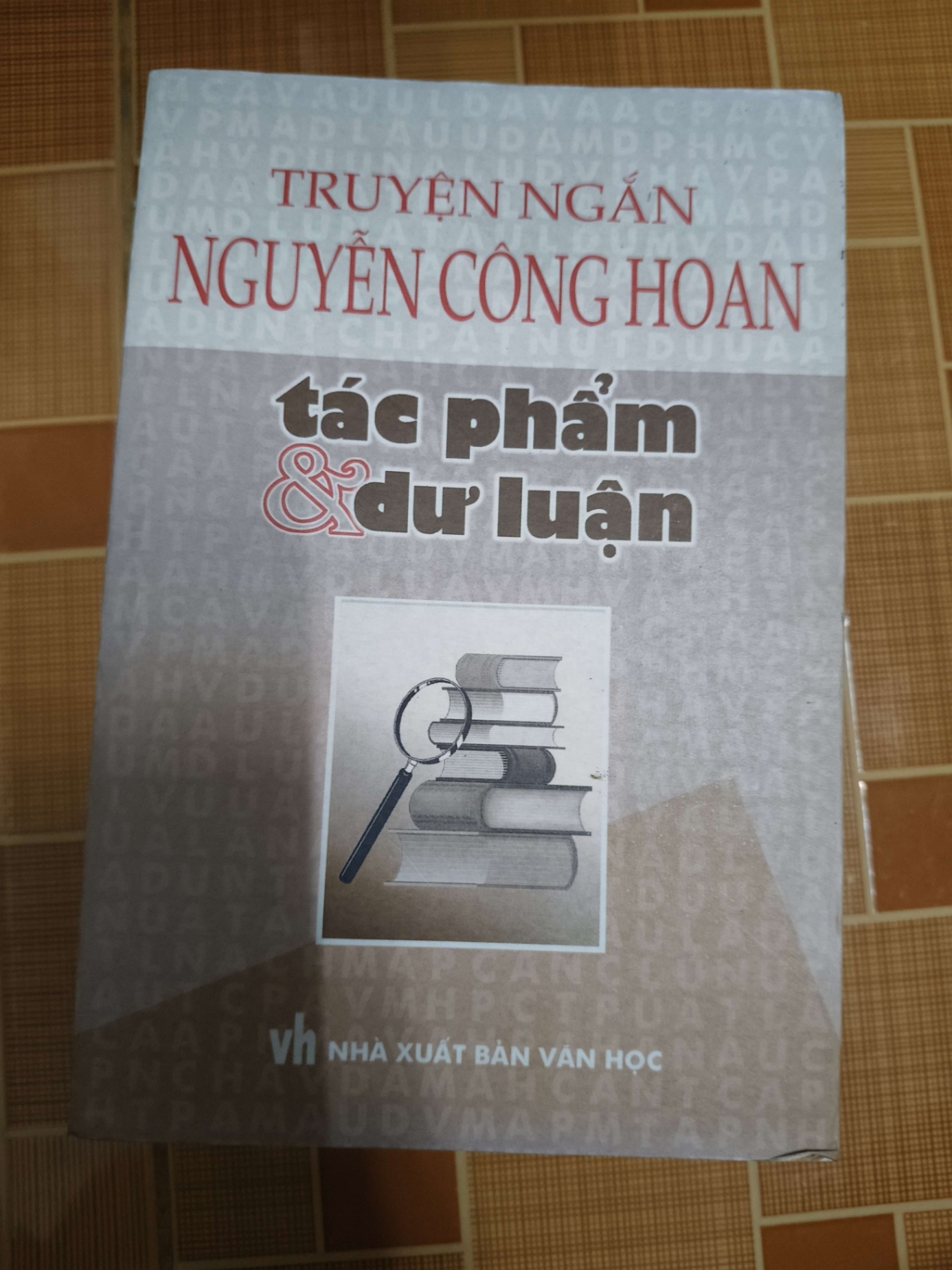 Truyện ngắn Nguyễn Công Hoan tác phẩm và dư luận - 2002 - 440 trang VĂN HỌC ANTQ1301