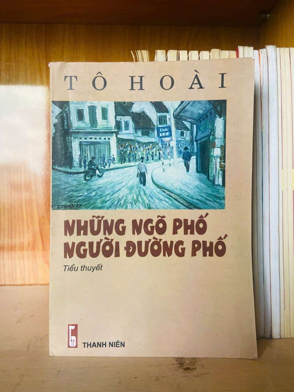 Những ngõ phố người đường phố - Tô Hoài VĂN HỌC VAVO0810