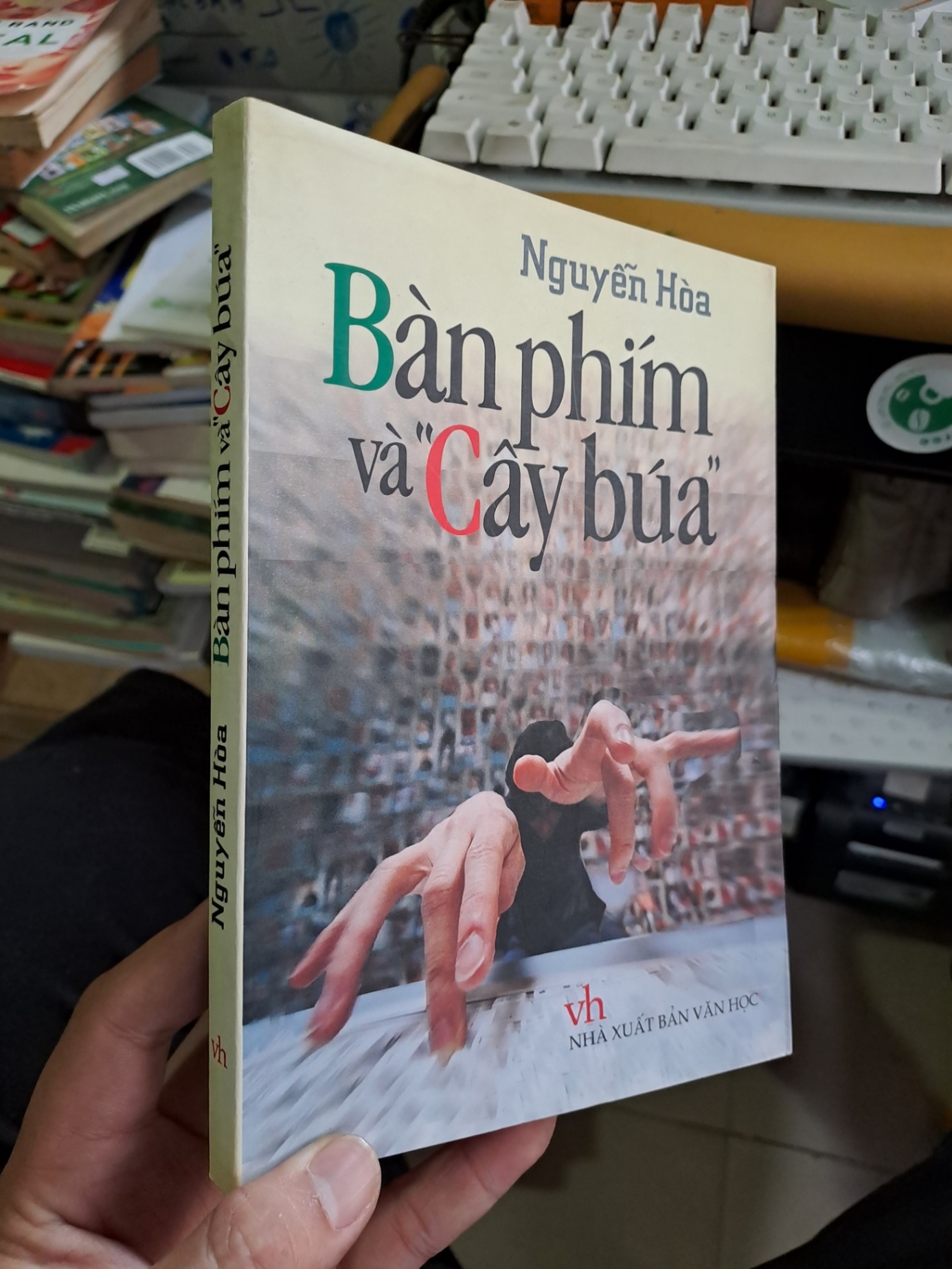 Bàn phím và