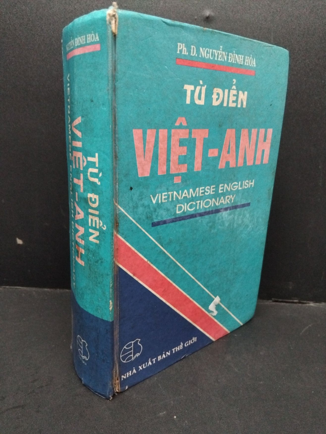 Từ điển Việt Anh mới 70% bẩn bìa, ố vàng, tróc gáy, bìa cứng 1994 HCM2110 Ph.D. Nguyễn Đình Hòa HỌC NGOẠI NGỮ