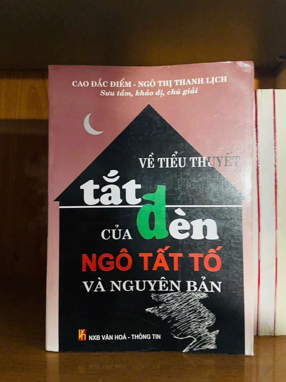 Về tiểu thuyết Tắt Đèn của Ngô Tất Tố và nguyên bản VĂN HỌC VAVO0810