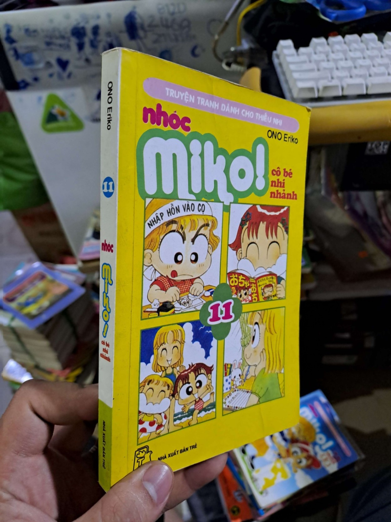 Nhóc Miko cô bé nhí nhảnh 11 - Eriko - - SÁCH ĐỒNG GIÁ 5K - HCM0111