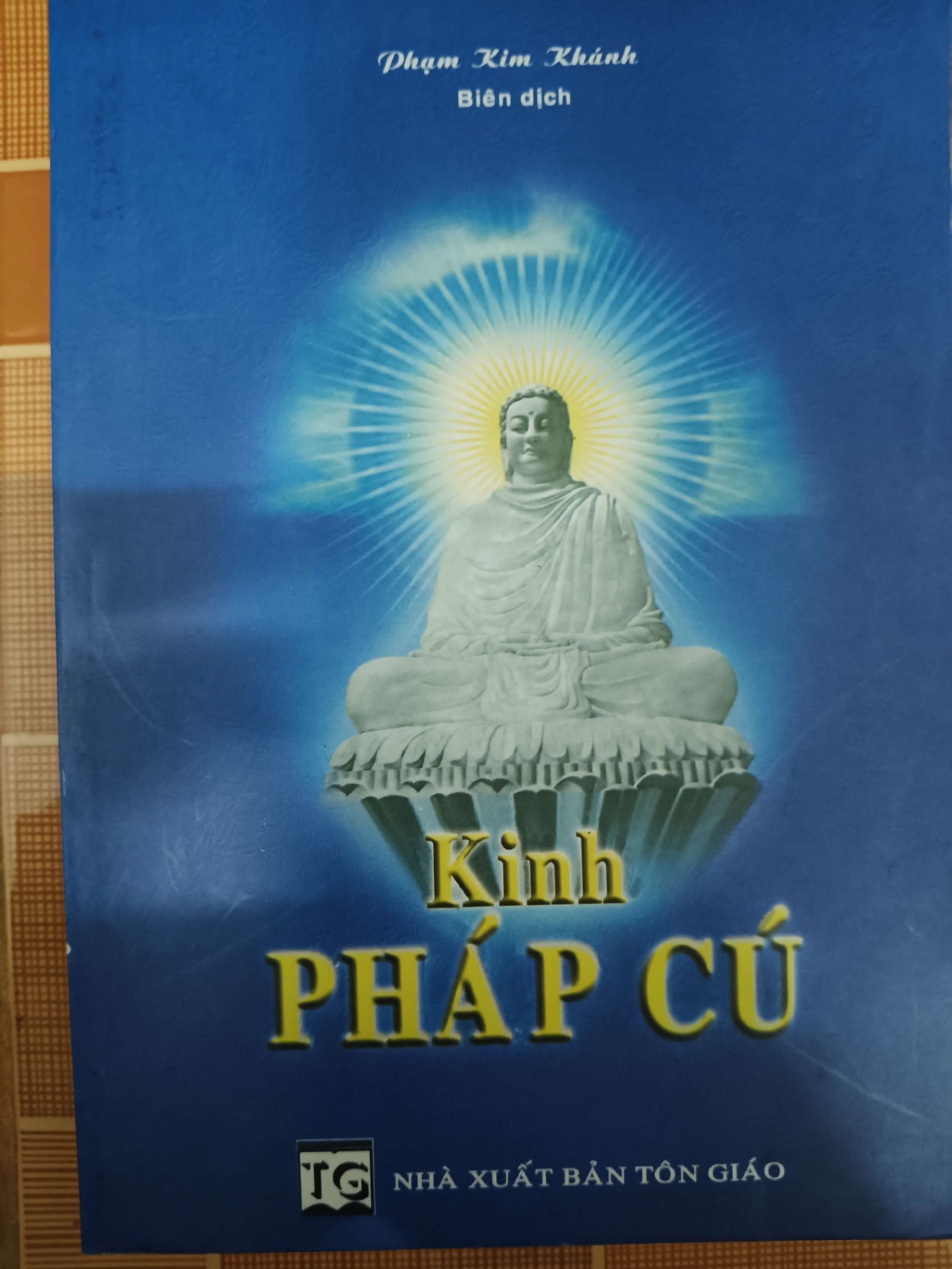 Kính pháp cú - 2004 - 291 trang - TÂM LINH - TÔN GIÁO - THIỀN - ANTQ2911-61
