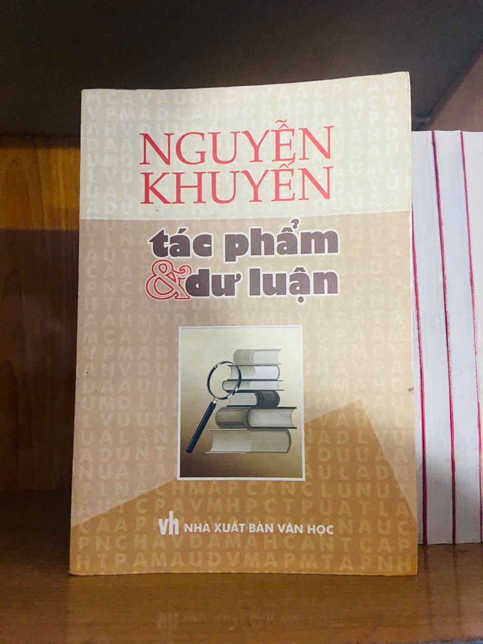 Nguyễn Khuyến tác phẩm & dư luận VĂN HỌC VAVO1301