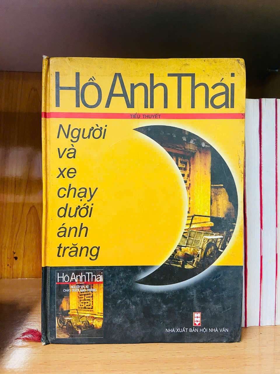 Người và xe chạy dưới ánh trăng - Hồ Anh Thái VĂN HỌC VAVO0810