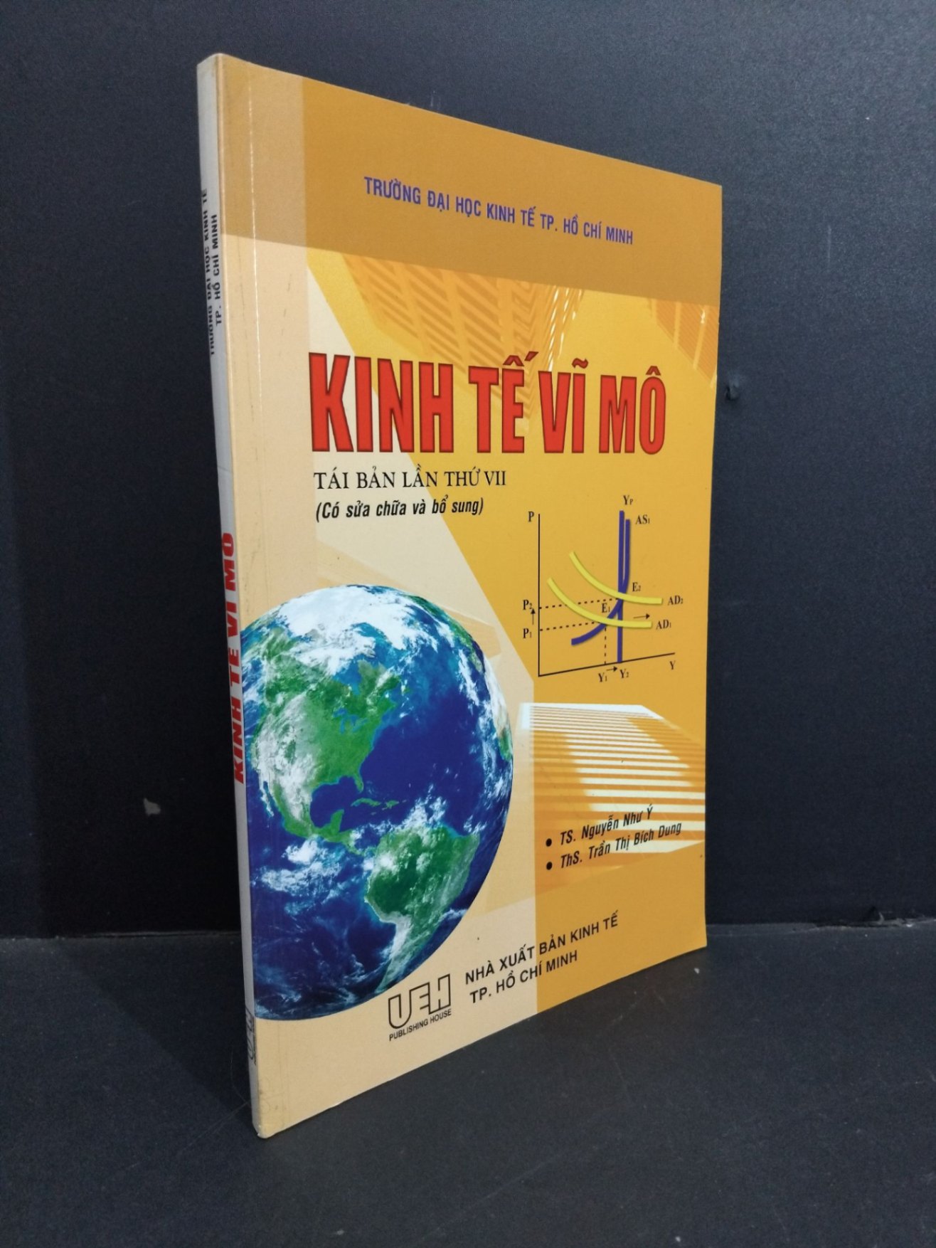 Kinh tế vĩ mô mới 90% ố nhẹ 2019 HCM2811 GIÁO TRÌNH, CHUYÊN MÔN (NSX)