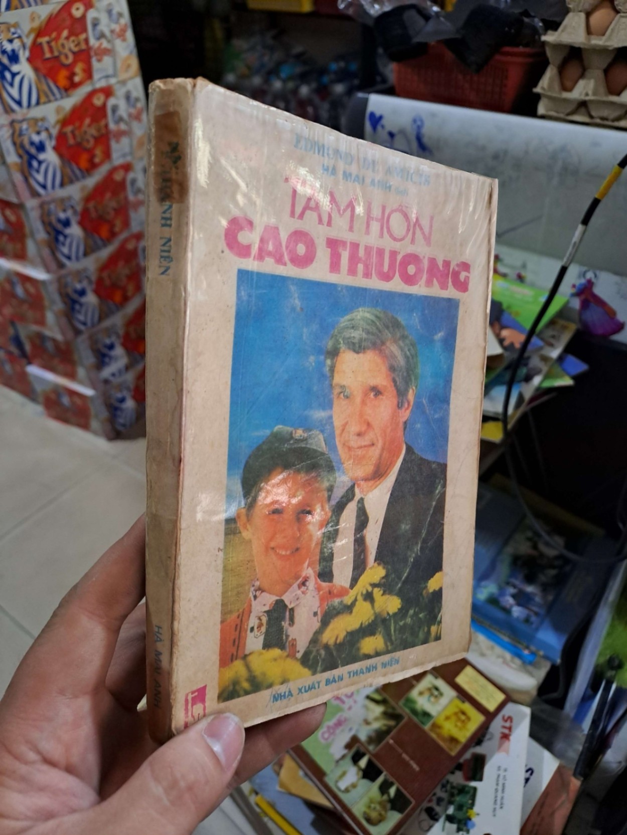 Tâm Hồn Cao Thượng - EdMond De Amicis - 1989 mới 80% ố - VĂN HỌC - HCM3012 (NSX)