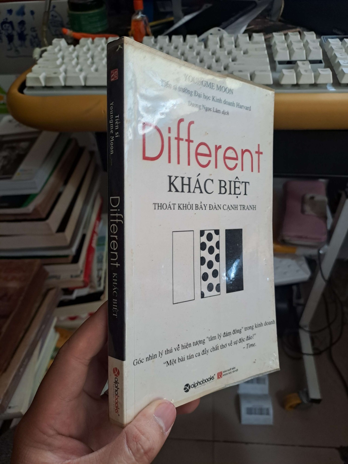 Different Khác Biệt thoát khỏi bầy đàn cạnh tranh mới 80% ố ẫm 2016 KỸ NĂNG HCM2908 (NSX)