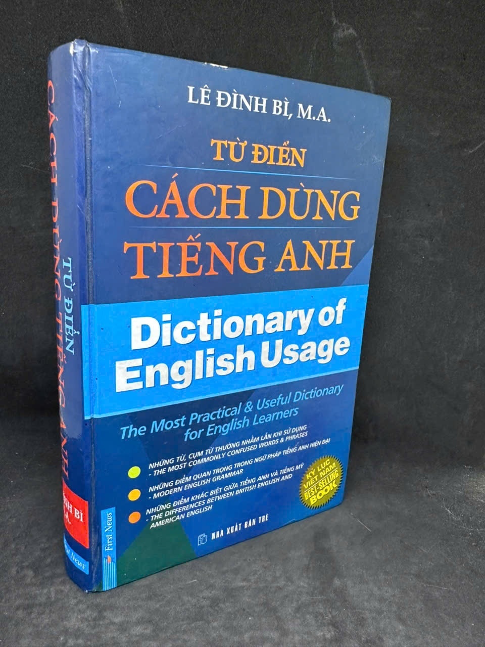 [Phiên Chợ Sách Cũ] Từ Điển Cách Dùng Tiếng Anh - Lê Đình Bì M.A. H0606, 2007 SBM