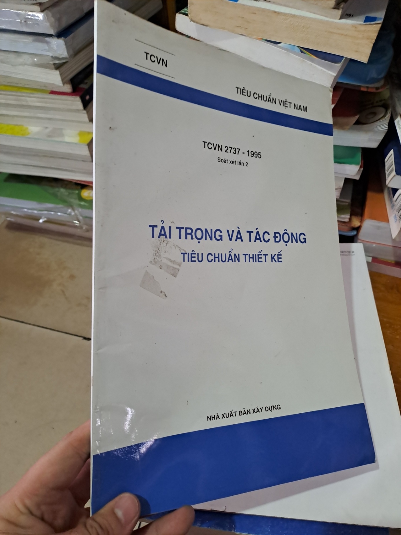 Tiêu chuẩn việt nam tải trọng và tác động tiêu thuẩn thiết kế TCVN 2737 - 1995 HCM0808 GIÁO TRÌNH, CHUYÊN MÔN