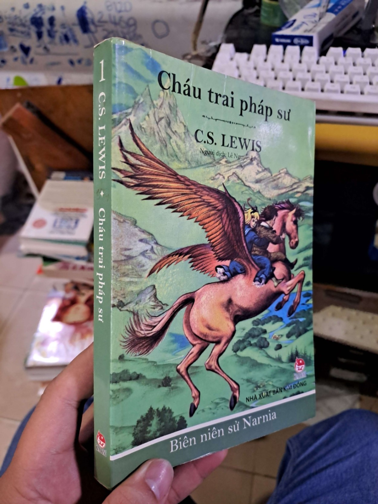 Cháu trai pháp sư - Lewis VĂN HỌC HCM1008