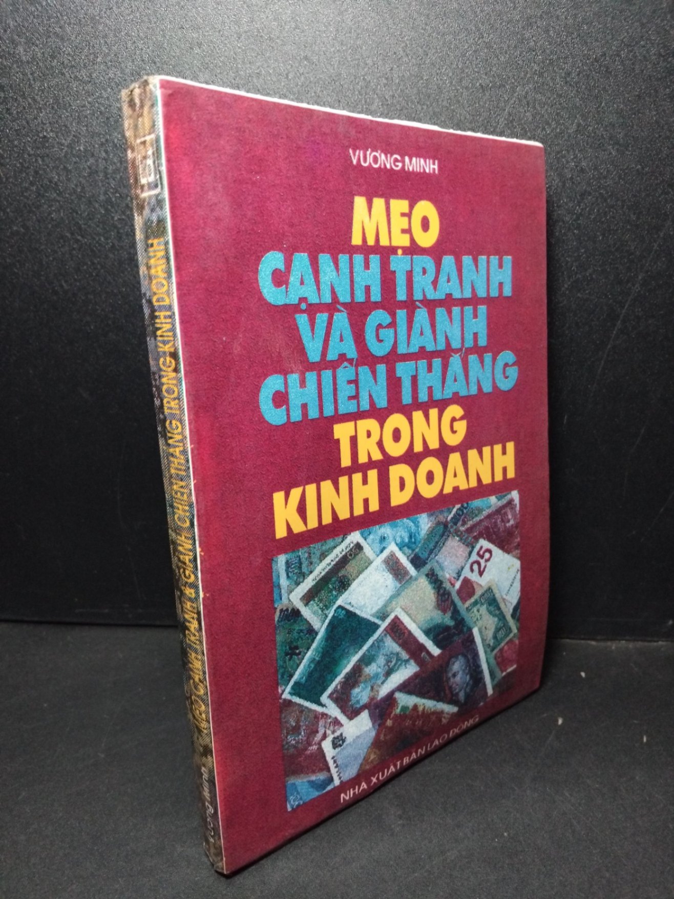 Mẹo cạnh tranh và giành chiến thắng trong kinh doanh mới 70% ố có mộc trang cuối 1995 Vương Minh HCM2103 MARKETING KINH DOANH