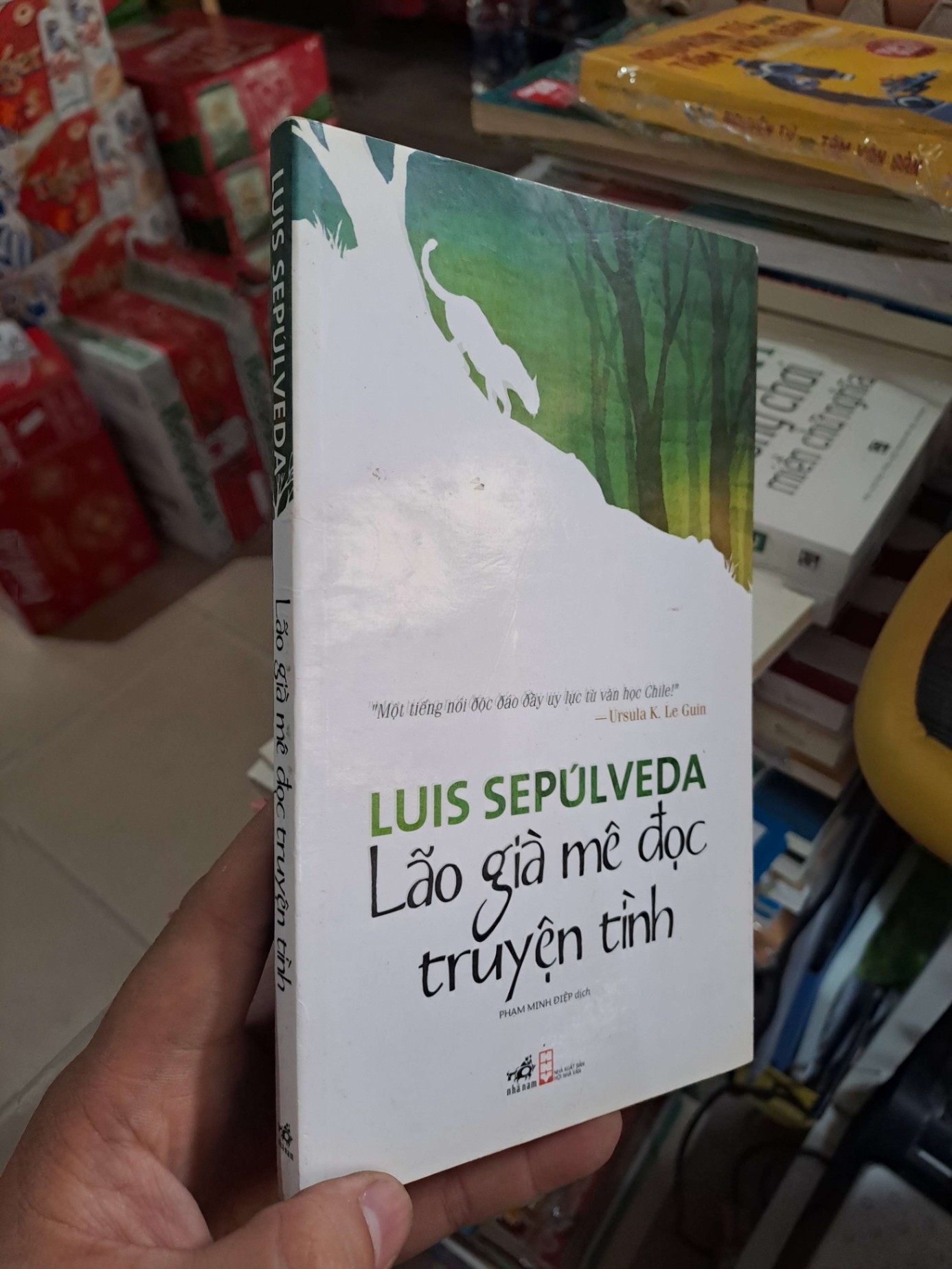 Lão Già Mê Đọc Truyện Tình - Luis Sepúlveda - 2018 mới 80% ố - VĂN HỌC - HMT3012 (NSX)