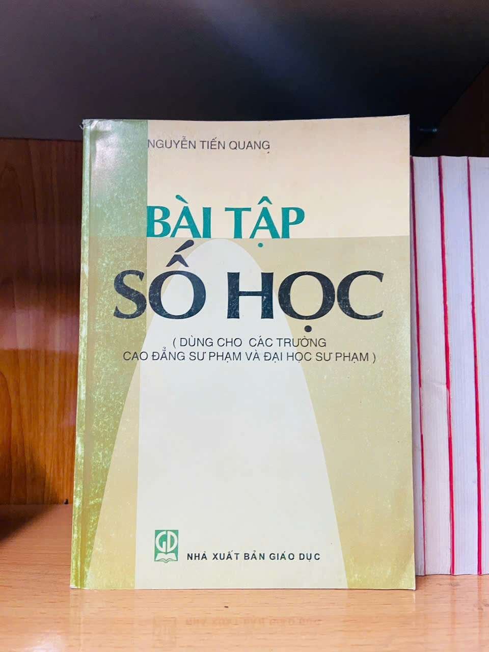 Bài tập số học - Nguyễn Tiến Quang - GIÁO TRÌNH, CHUYÊN MÔN - Văn võ - VAVO3110-193