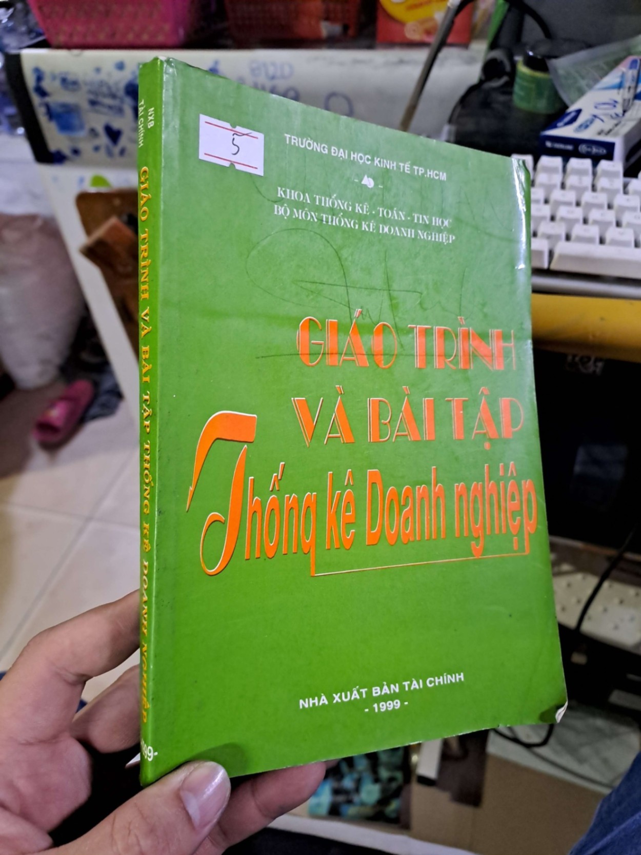 Giáo trình và bài tập thống kê doanh nghiệp GIÁO TRÌNH, CHUYÊN MÔN HCM1008 (NSX)