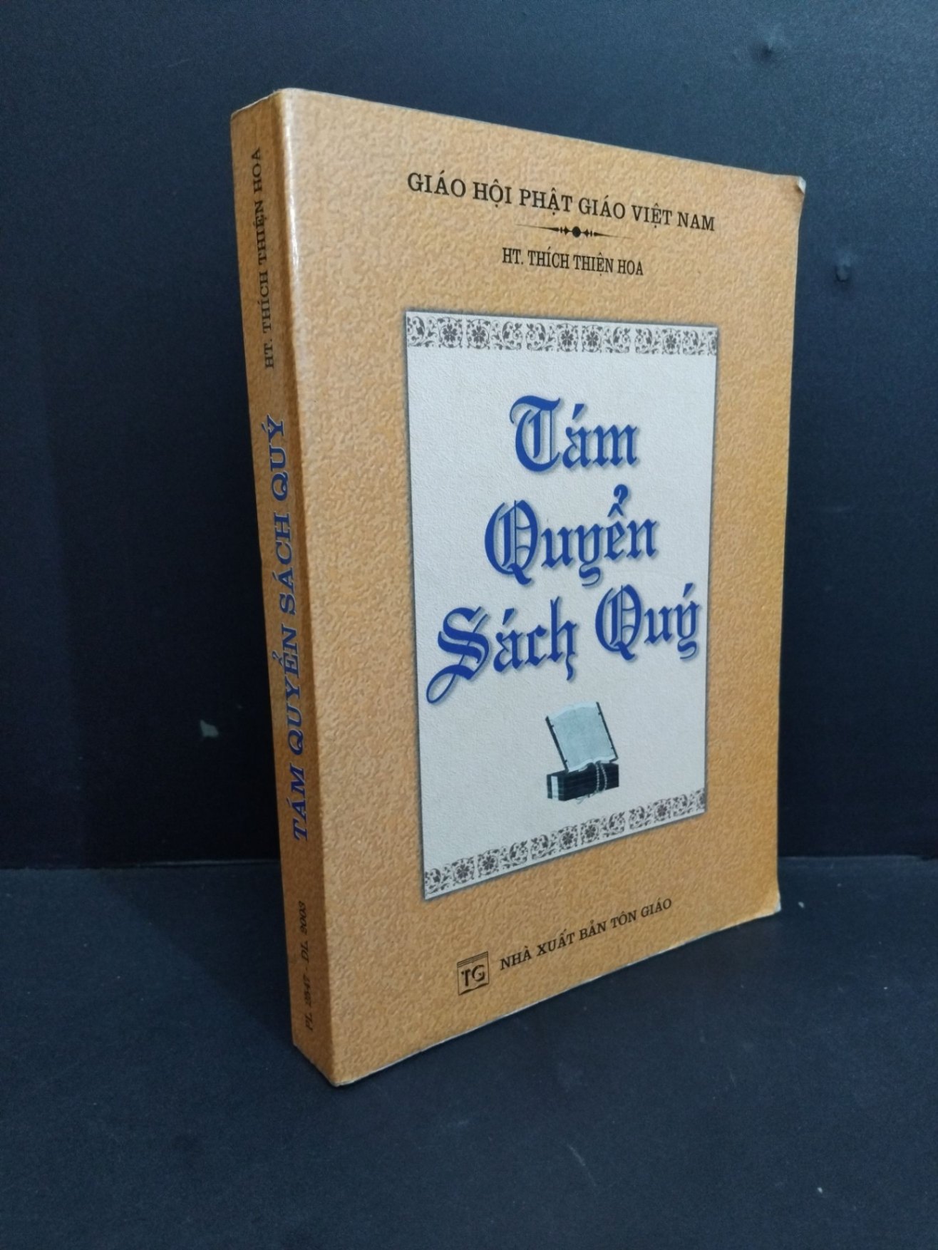 Tám quyển sách quý mới 80% ố có viết nhẹ 2003 HCM2811 HT. Thích Thiện Hoa TÂM LINH - TÔN GIÁO - THIỀN (NSX)