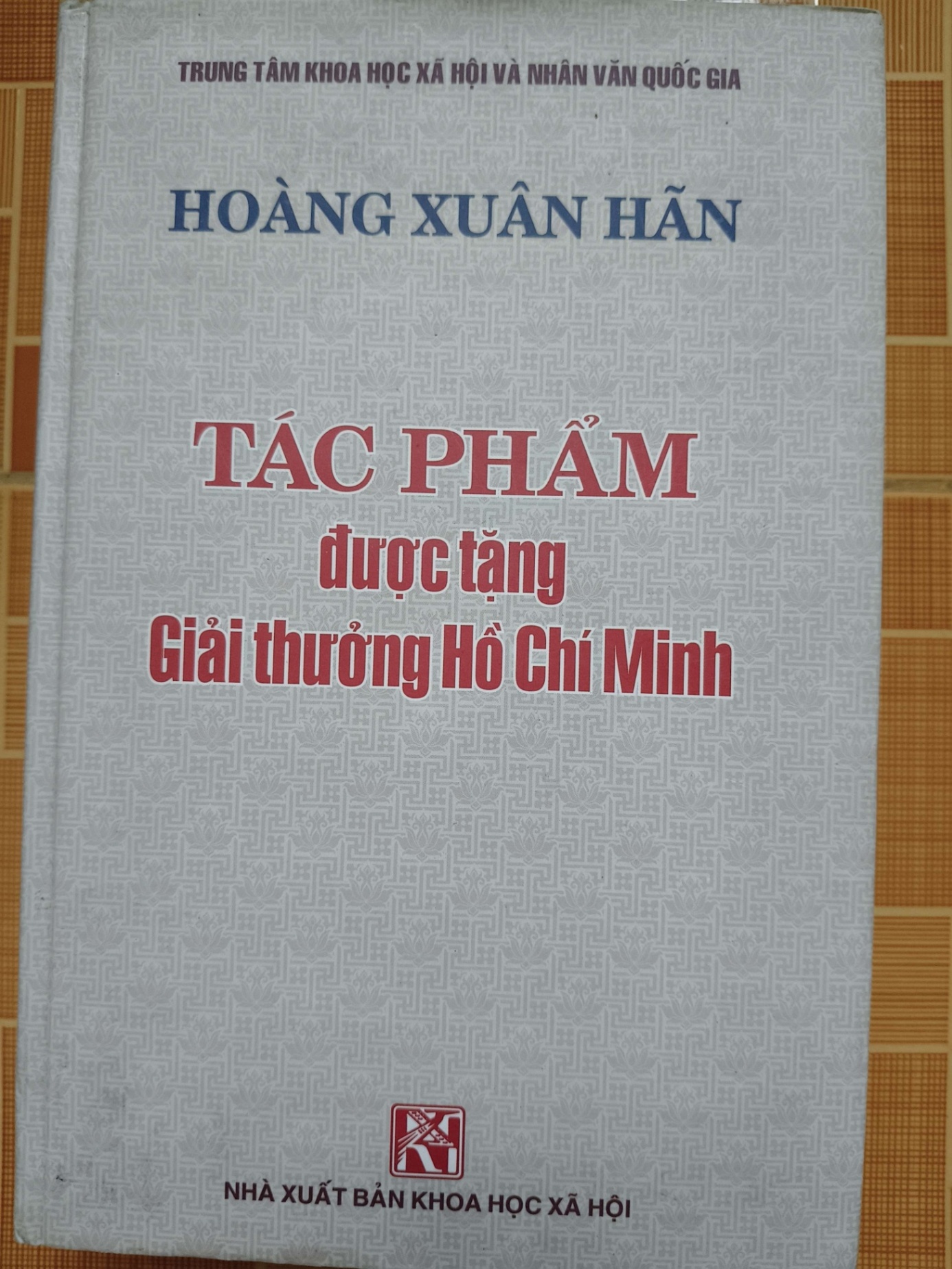 Hoàng Xuân Hãn tác phẩm L8 -  Xb 2003 - 1037 trang LỊCH SỬ - CHÍNH TRỊ - TRIẾT HỌC ANTQ2012-215