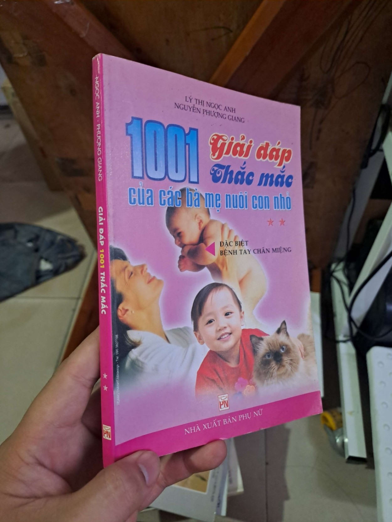 Giải đáp 1001 thắc mắc - Ngọc Anh - Phượng Giang MẸ VÀ BÉ HCM1008 (NSX)