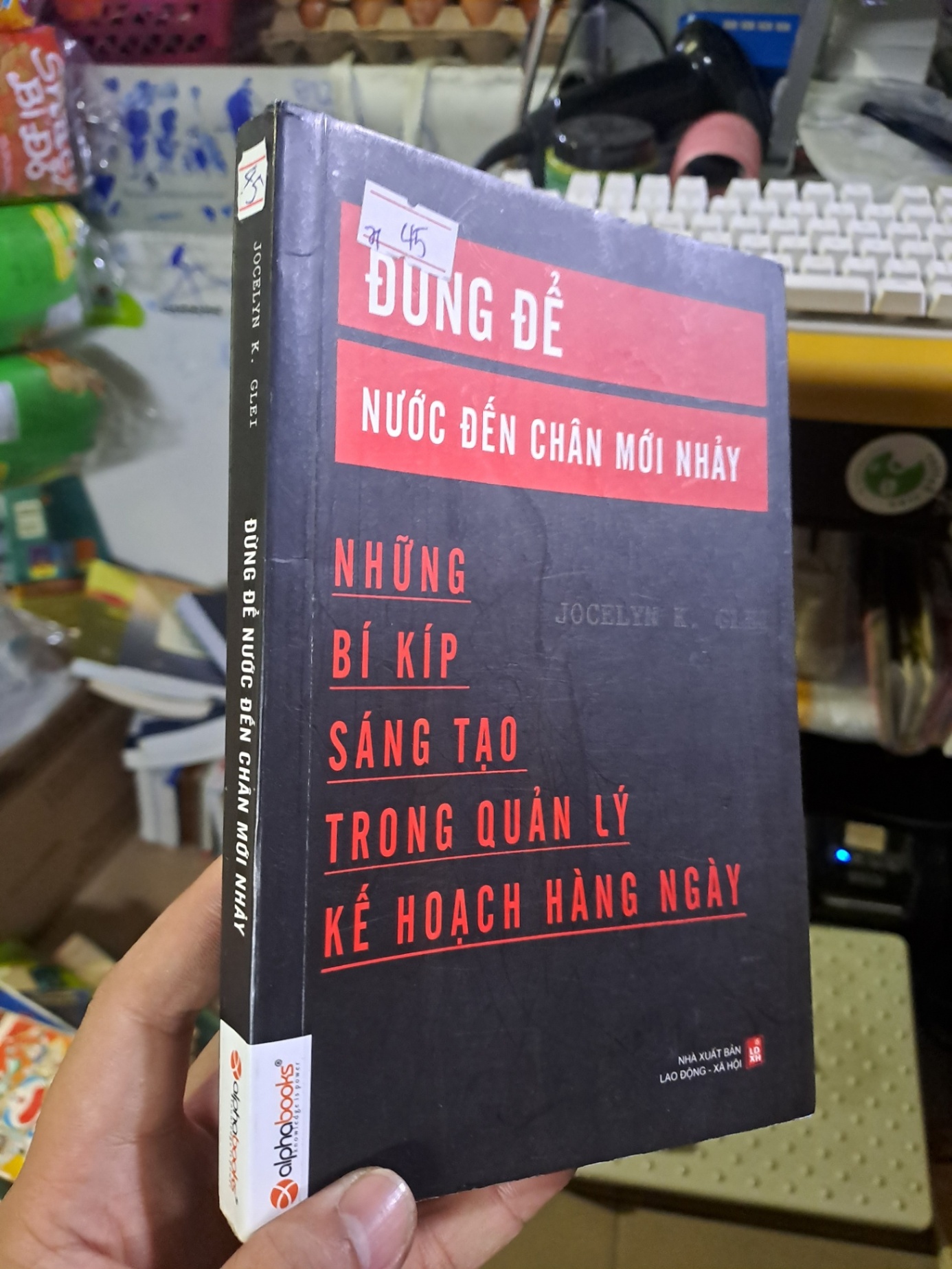 Đừng để nước đến chân mới nhảy mới 80% ố có viết trang đầu 2014 KỸ NĂNG HCM1709 (NSX)