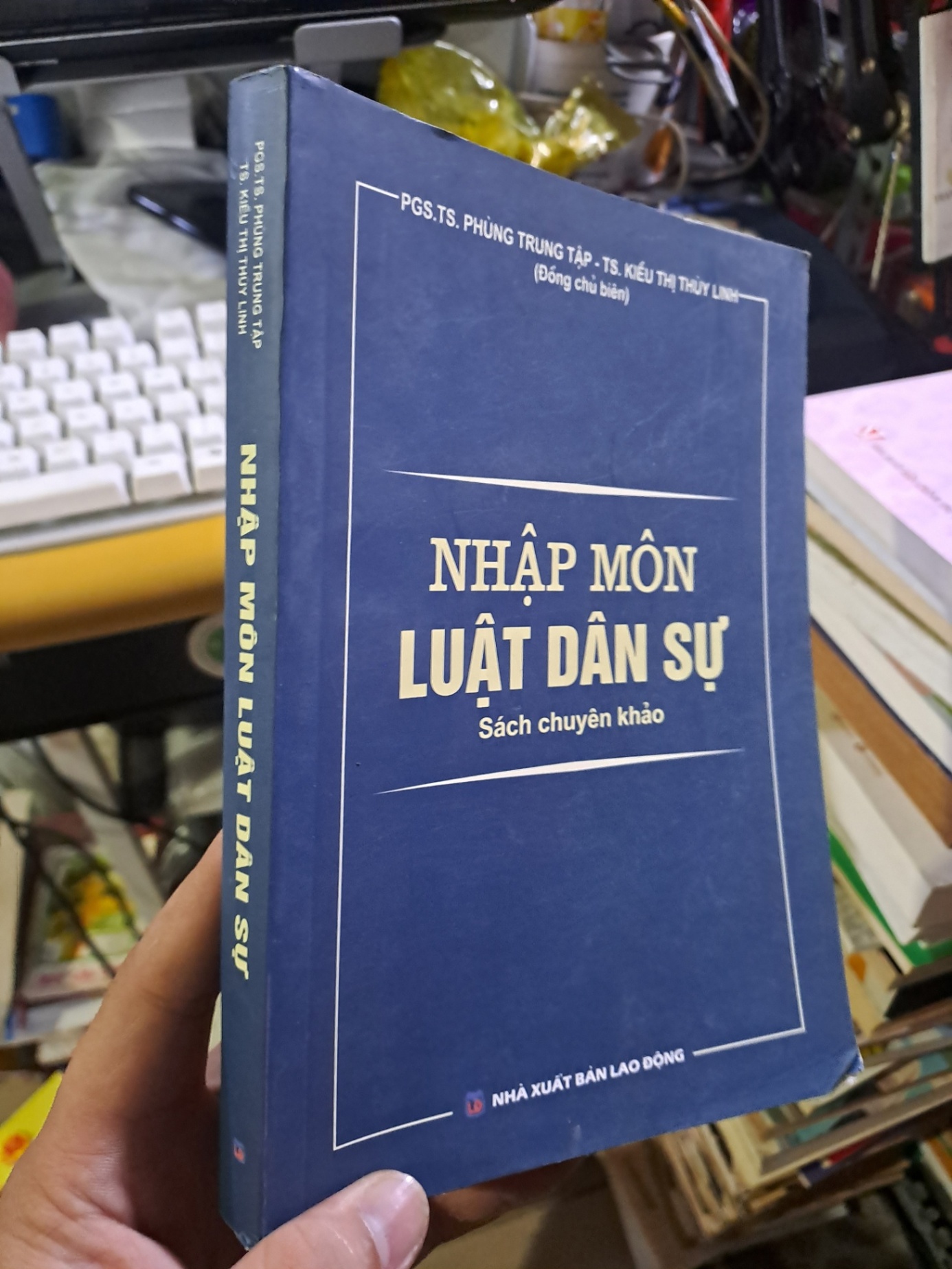 Nhập môn luật dân sự sách chuyên khảo TS. Phùng Trung Tập 2020 mới 90% GIÁO TRÌNH, CHUYÊN MÔN HCM1709