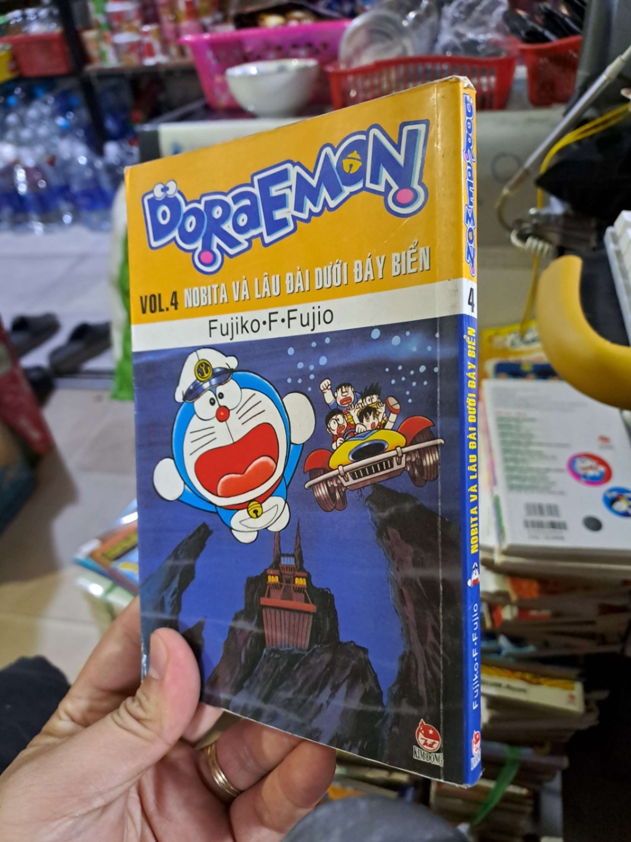Doraemon 4 Nobita và lâu đài dưới đáy biển - Fujio - - SÁCH ĐỒNG GIÁ 5K - HCM0111