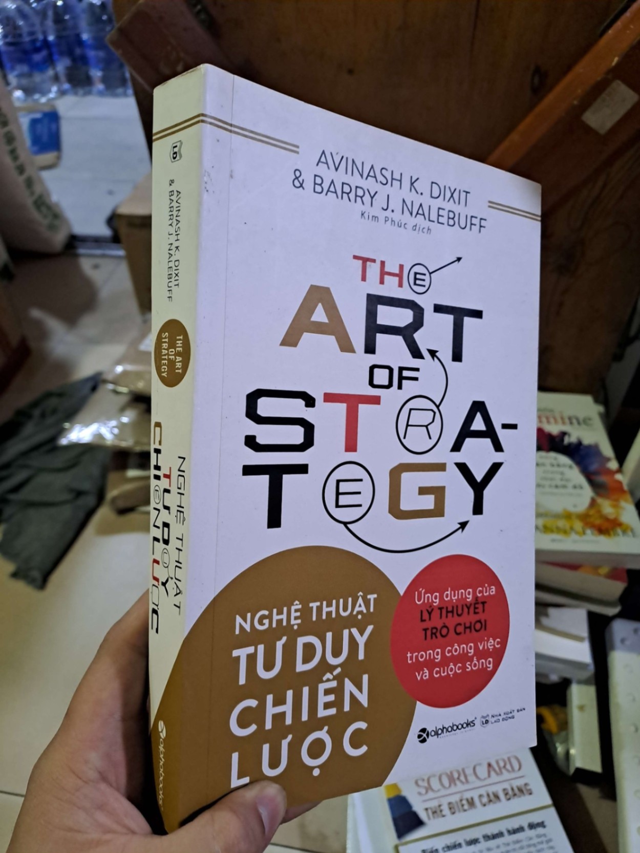 The art of strategy - nghệ thuật tư duy chiến lược - Avinash K. Dixit - Barry J. Nalebuff KỸ NĂNG HCM1008 (NSX)