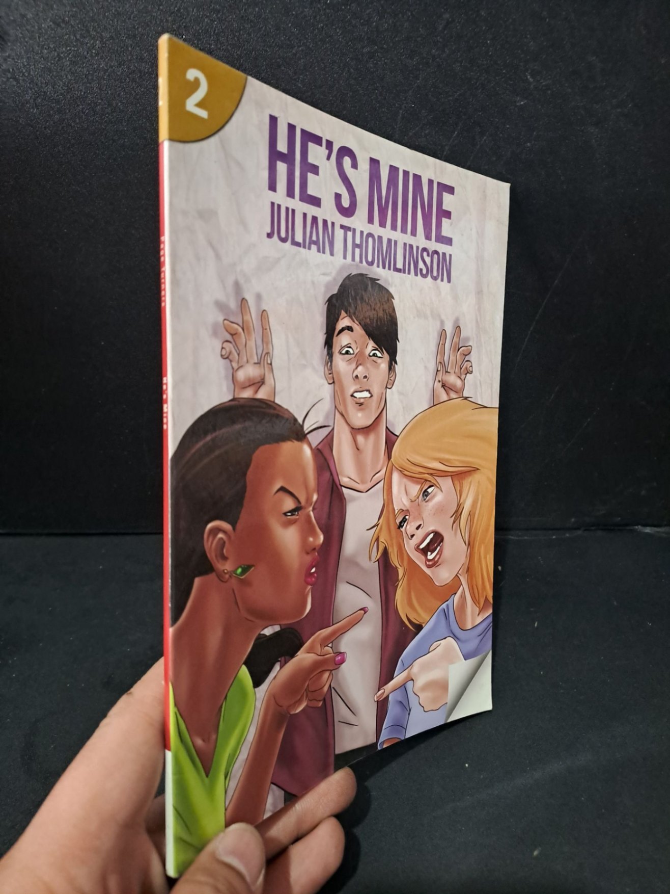 He's mine page turner 2 mới 90% bẩn nhẹ Julian Thomlinson HCM1604 NGOẠI VĂN (NSX)
