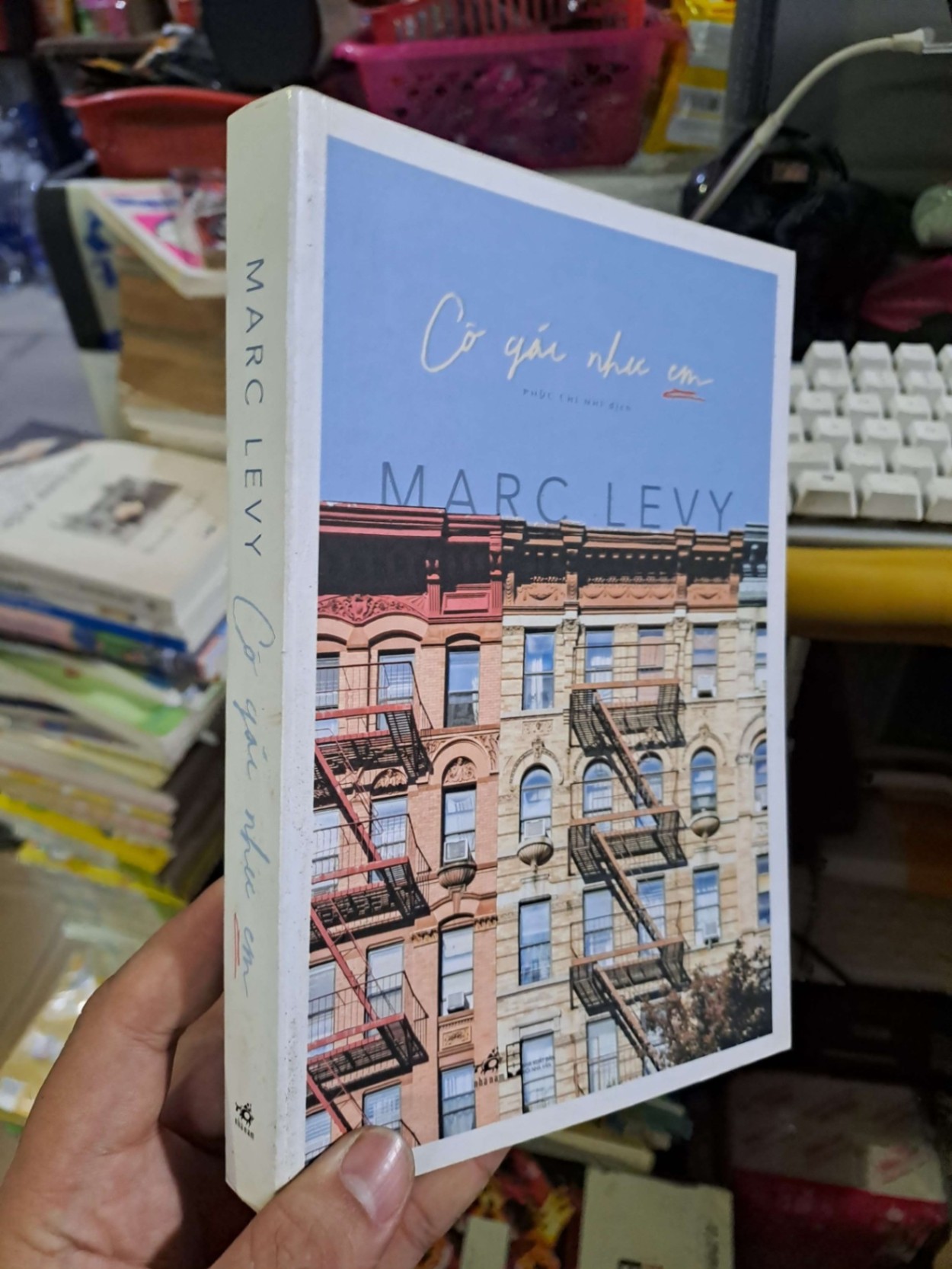 Cô gái như em - Marc Levy - 2019 mới 90% - VĂN HỌC - HCM0111 (NSX)