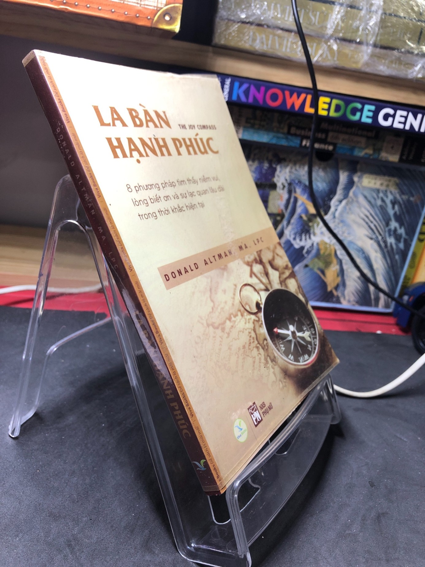 La bàn hạnh phúc 2014 mới 85% bẩn bụi Donald Altman HPB2306 SÁCH KỸ NĂNG (NSX)