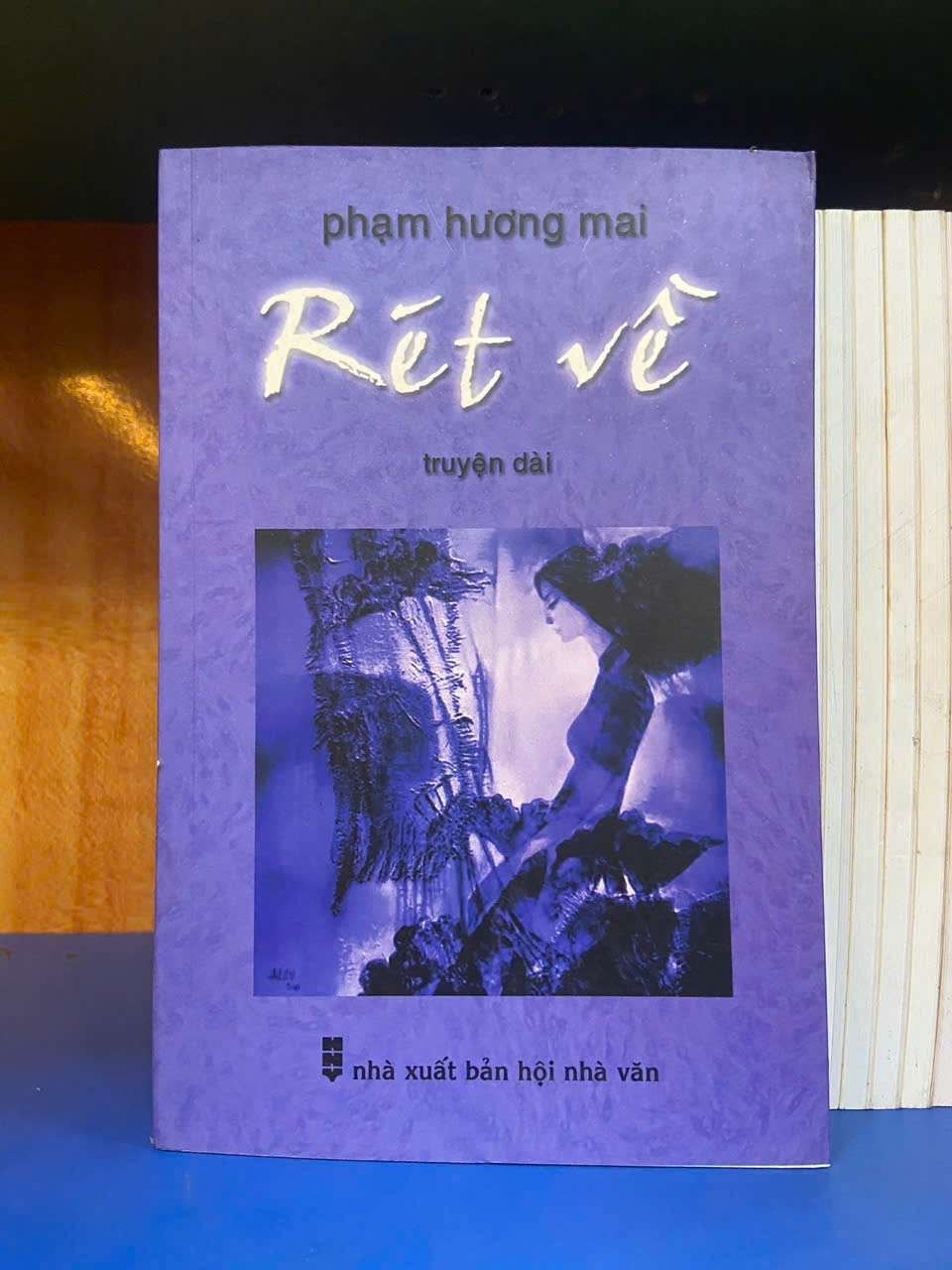 Rét về - Phạm Hương Mai - VĂN HỌC - Văn võ - VAVO3110-60