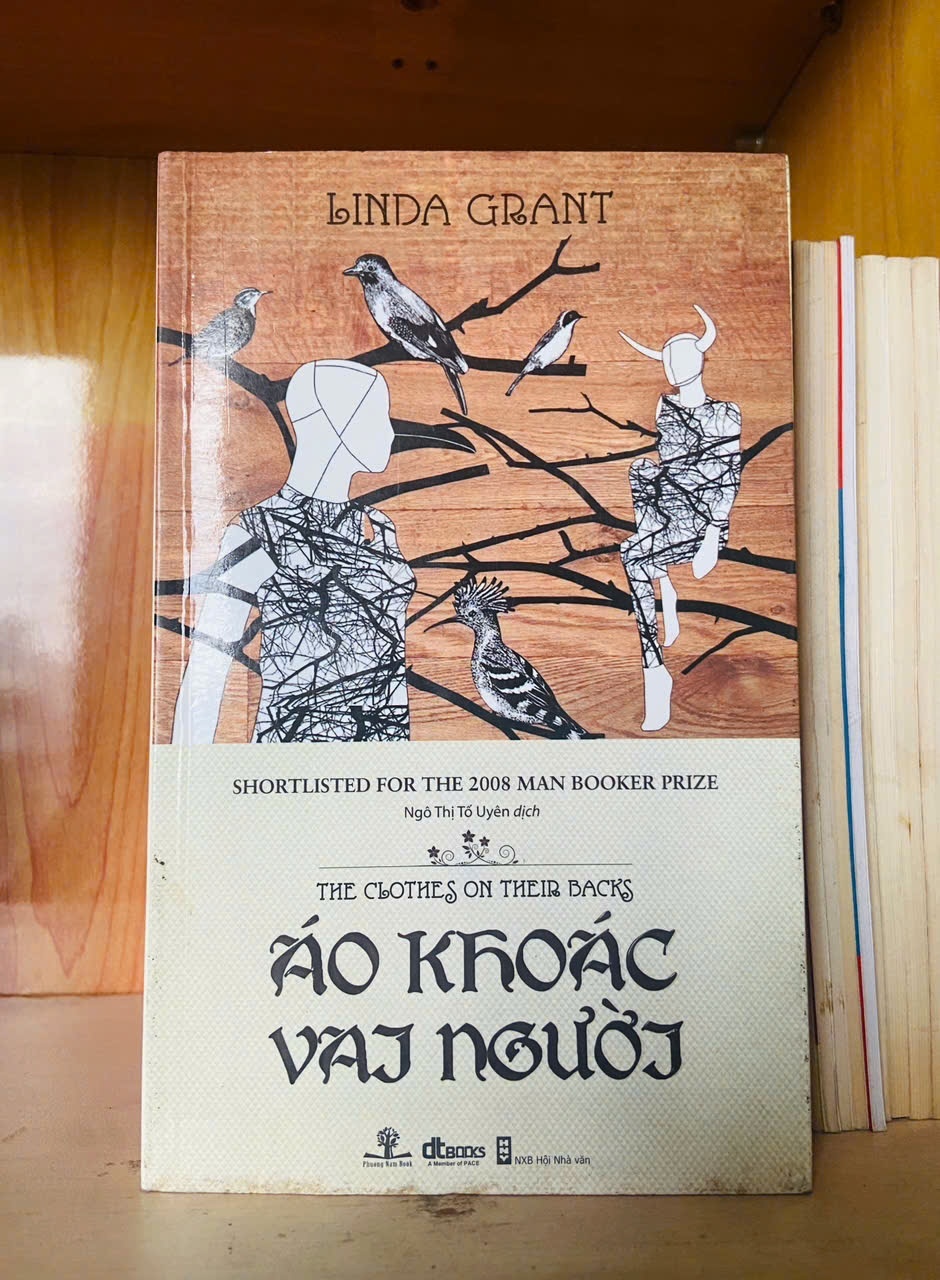 Áo khoác vai người - Linda Grant - VĂN HỌC - VAVO1211